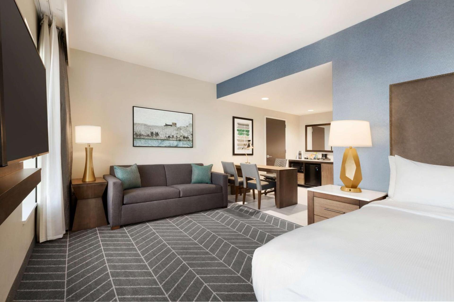 Embassy Suites By Hilton Wilmington Riverfront photo 22