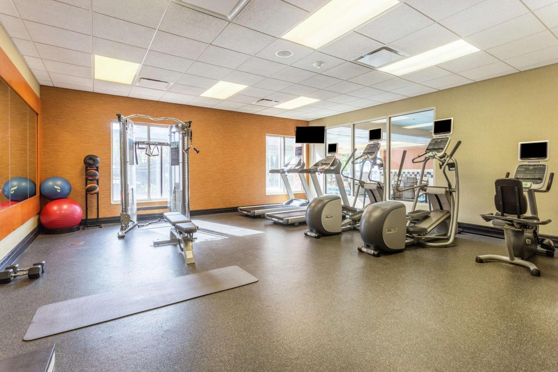 Hilton Garden Inn Chicago/Tinley Park photo 33
