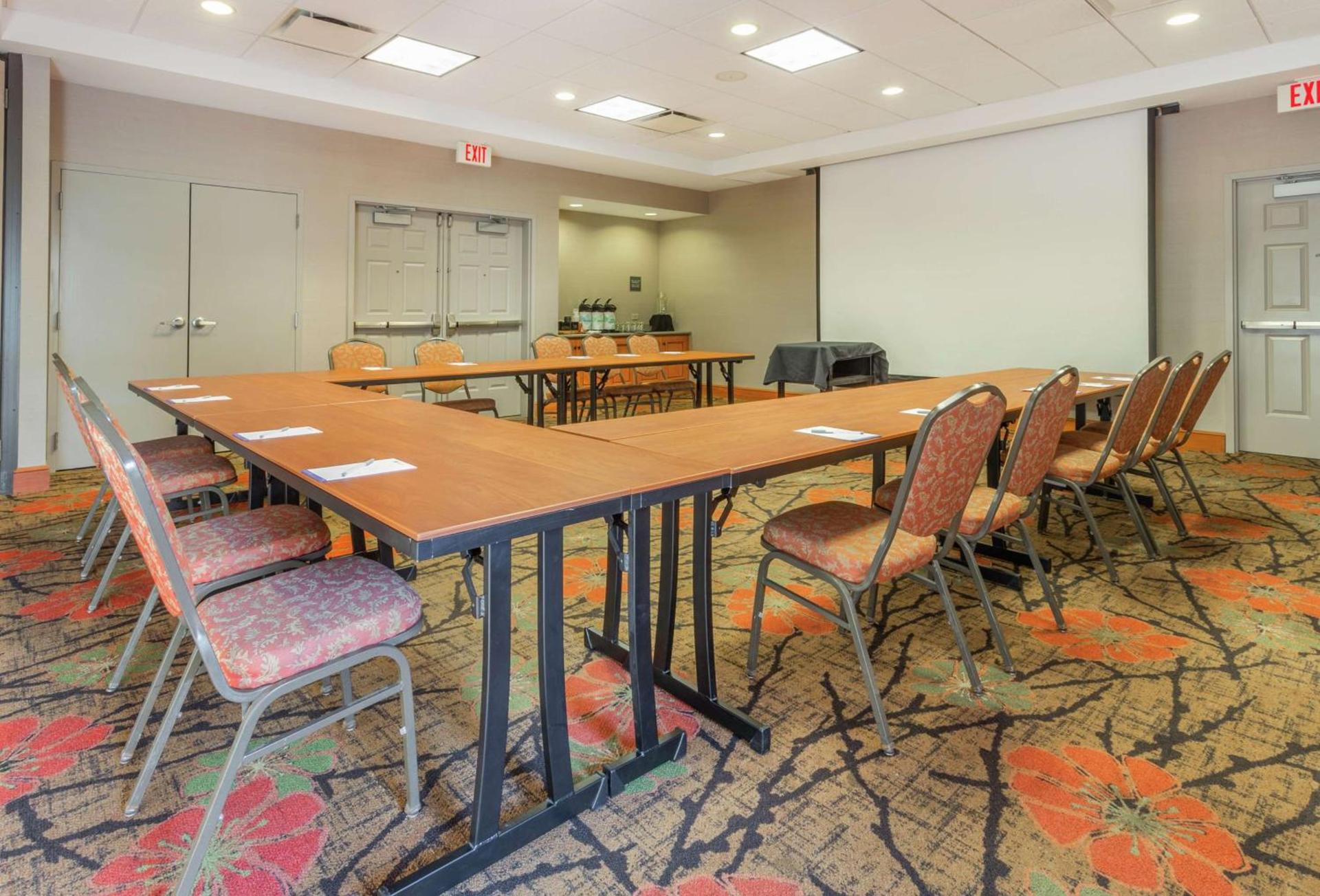 Hilton Garden Inn Chicago/Tinley Park photo 21