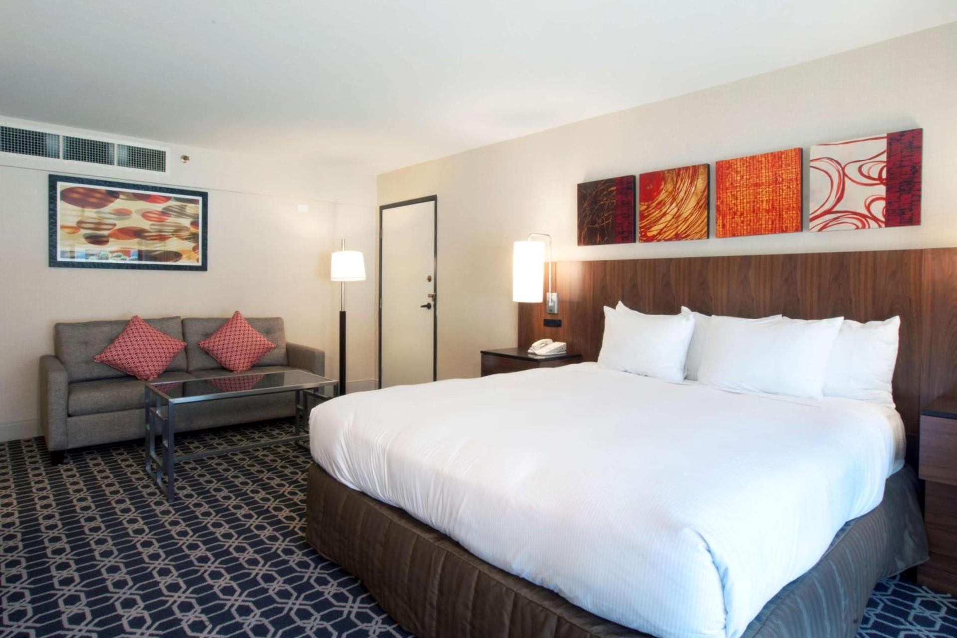 Hilton Palm Springs photo 9