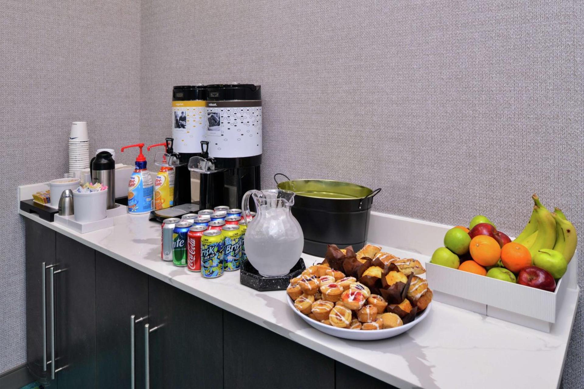 Hampton Inn & Suites Atlanta/Marietta photo 12