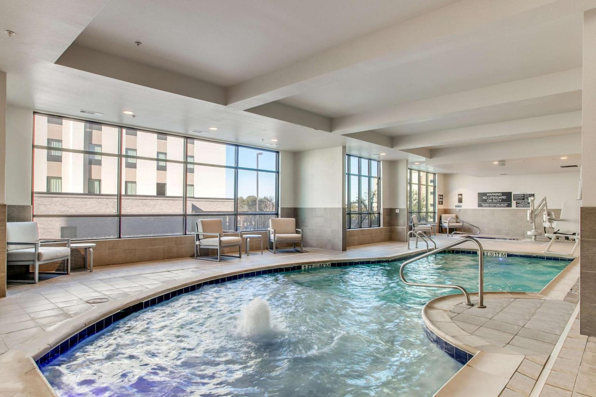 Hilton Garden Inn Dallas-Central Expy/North Park Area, Tx photo 11