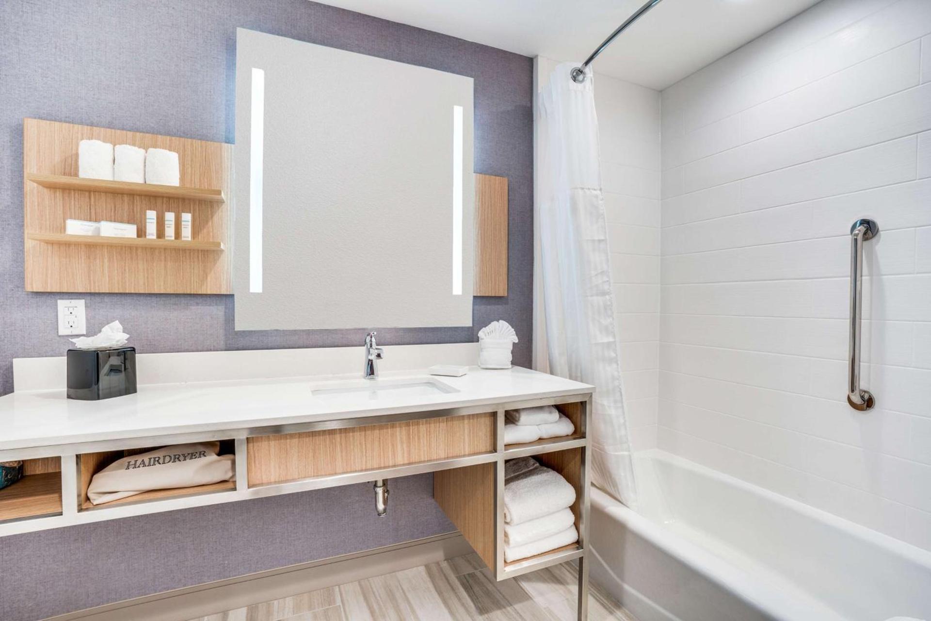 Hilton Garden Inn Dallas-Central Expy/North Park Area, Tx photo 22