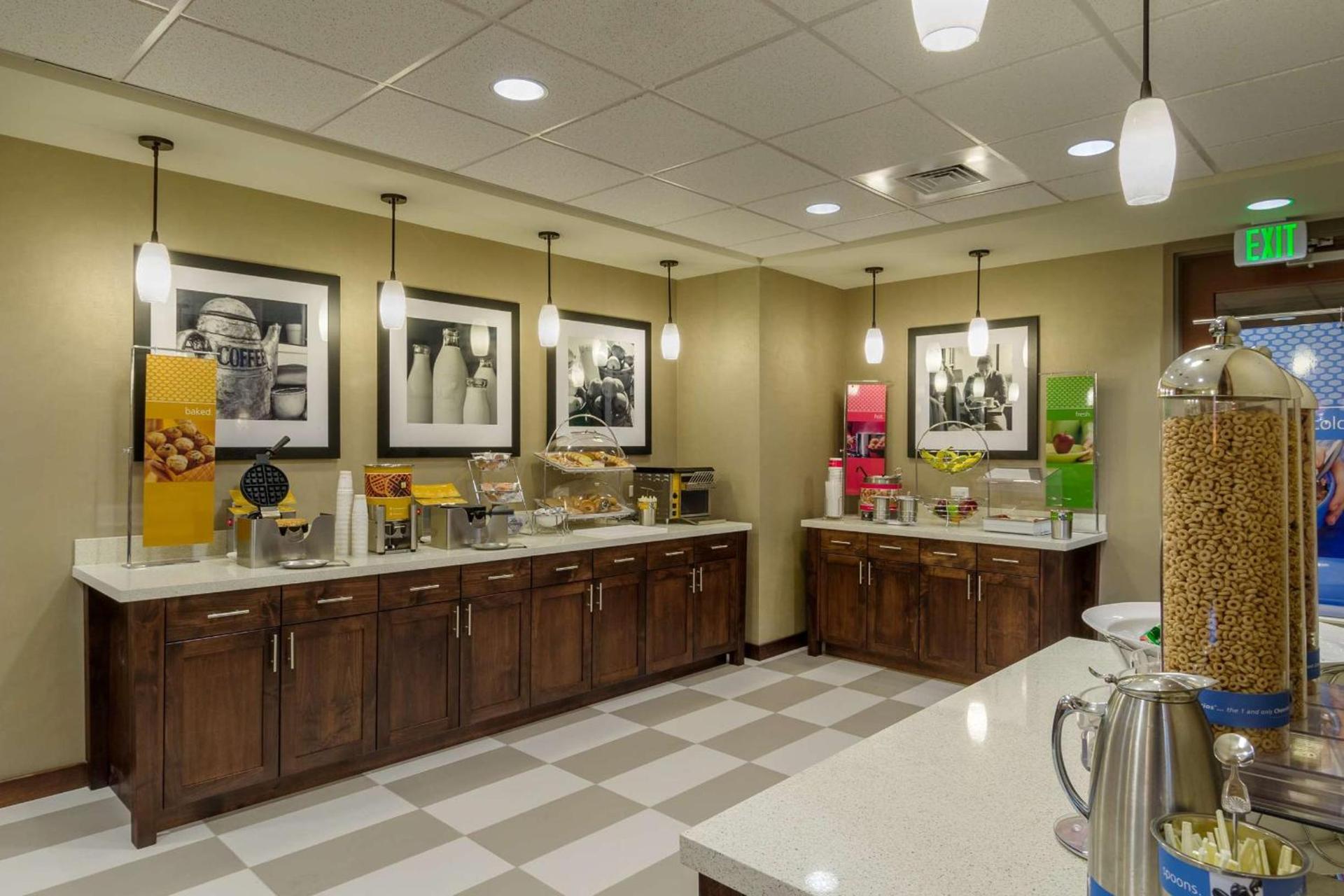 Hampton Inn & Suites Portland/Vancouver photo 12