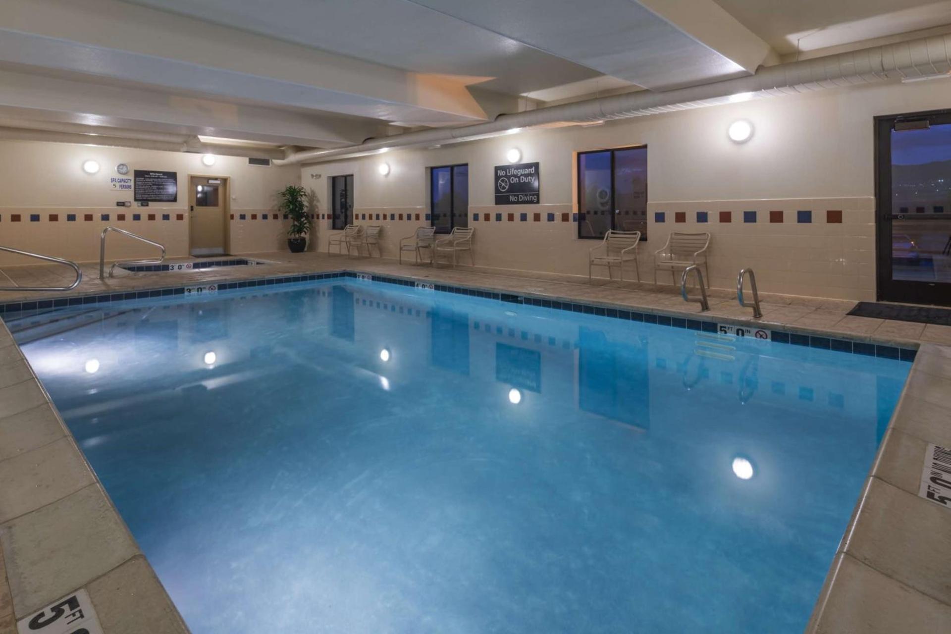 Hampton Inn Lehi-Thanksgiving Point photo 8
