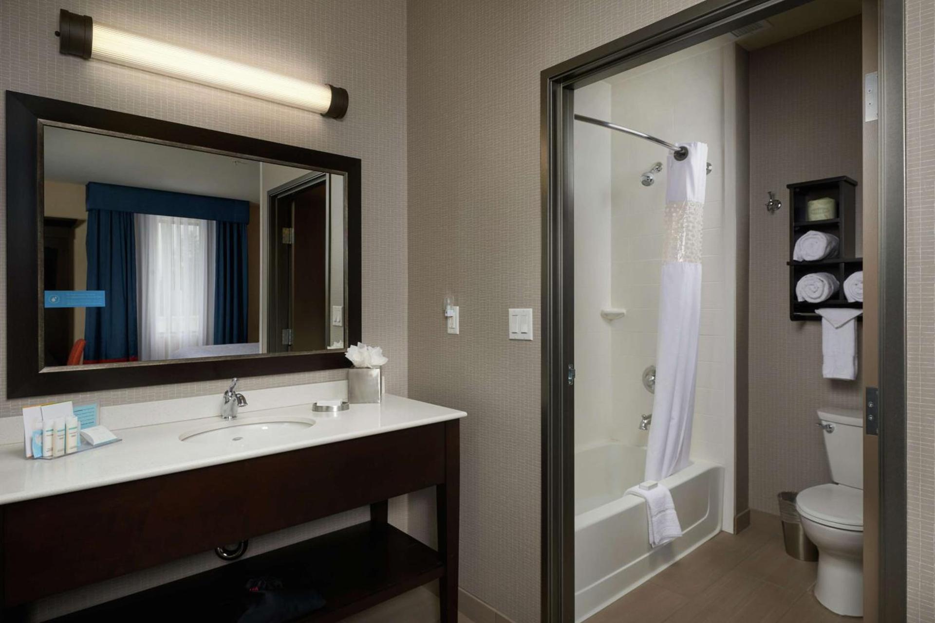 Hampton Inn & Suites Portland/Vancouver photo 18