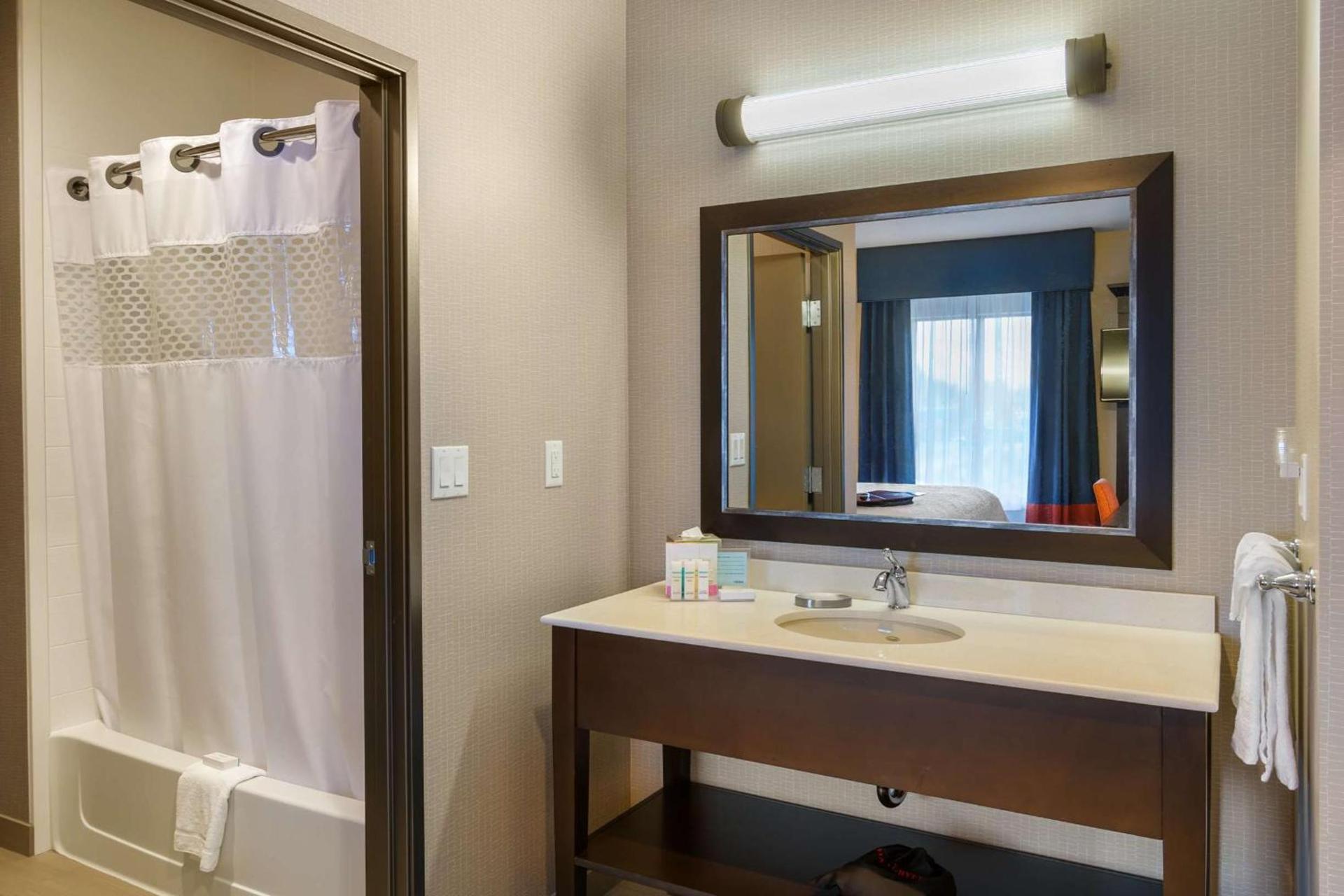 Hampton Inn & Suites Portland/Vancouver photo 24