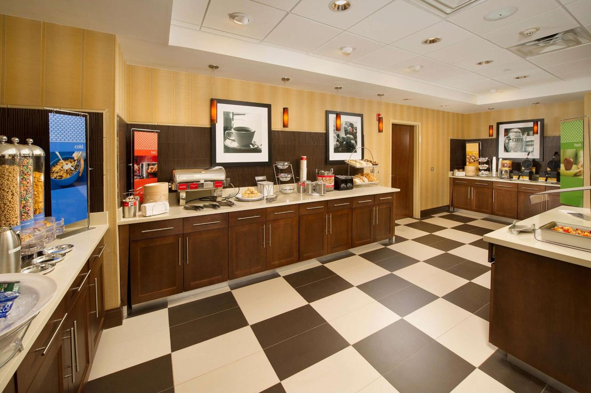 Hampton Inn Temple photo 7