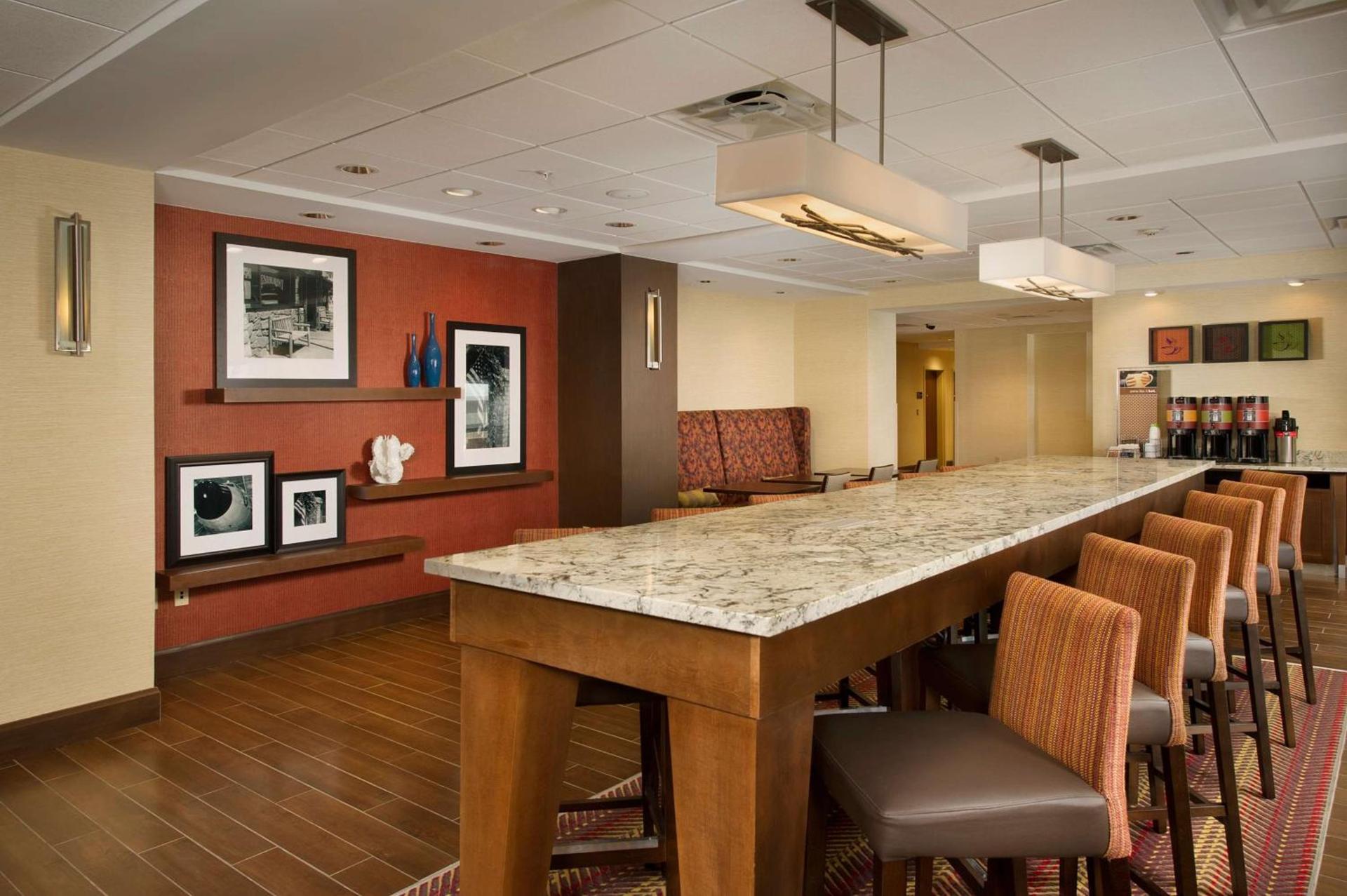 Hampton Inn Temple photo 8