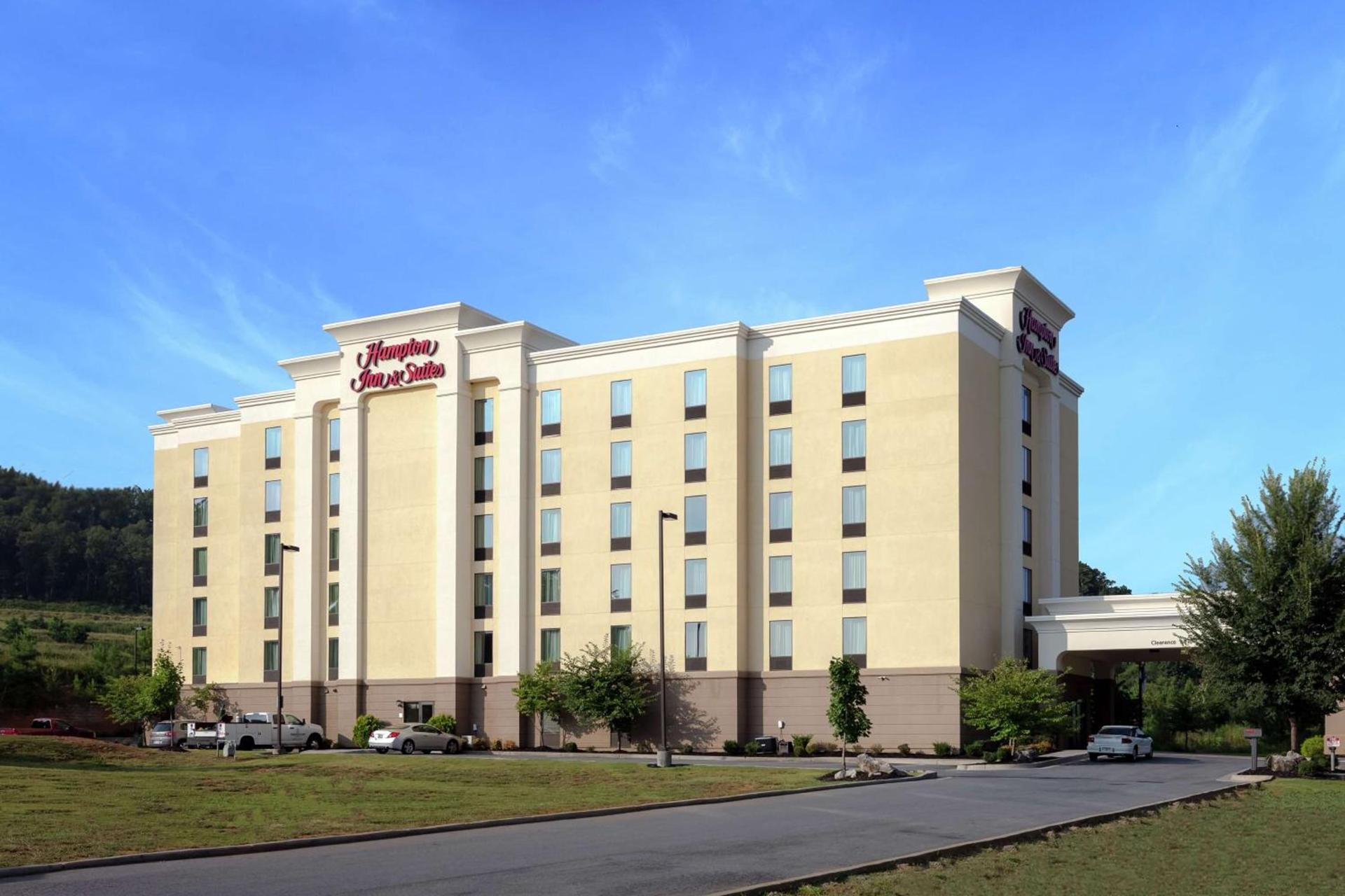Hampton Inn and Suites Adairsville/Calhoun Area photo 4