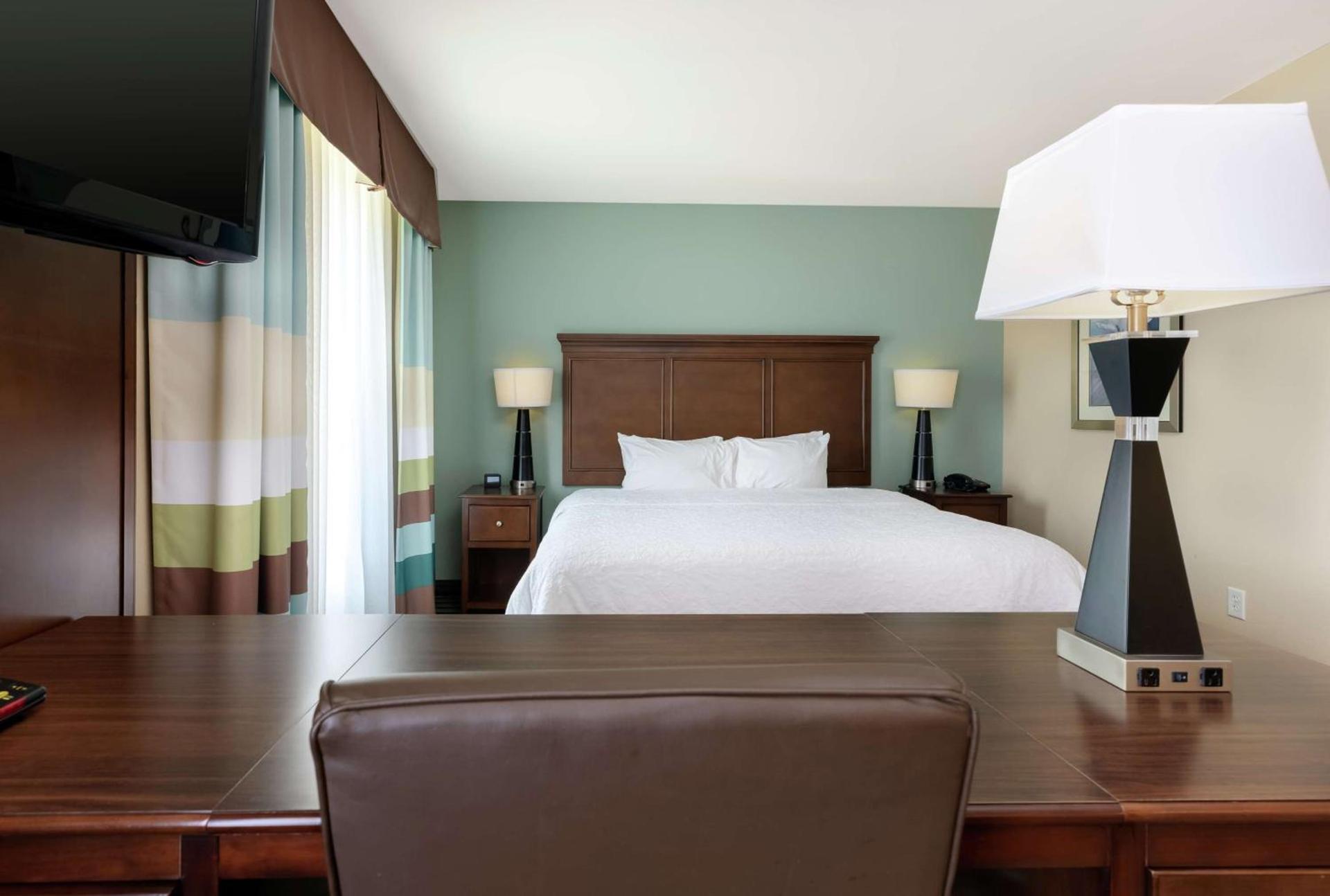 Hampton Inn and Suites Adairsville/Calhoun Area photo 15