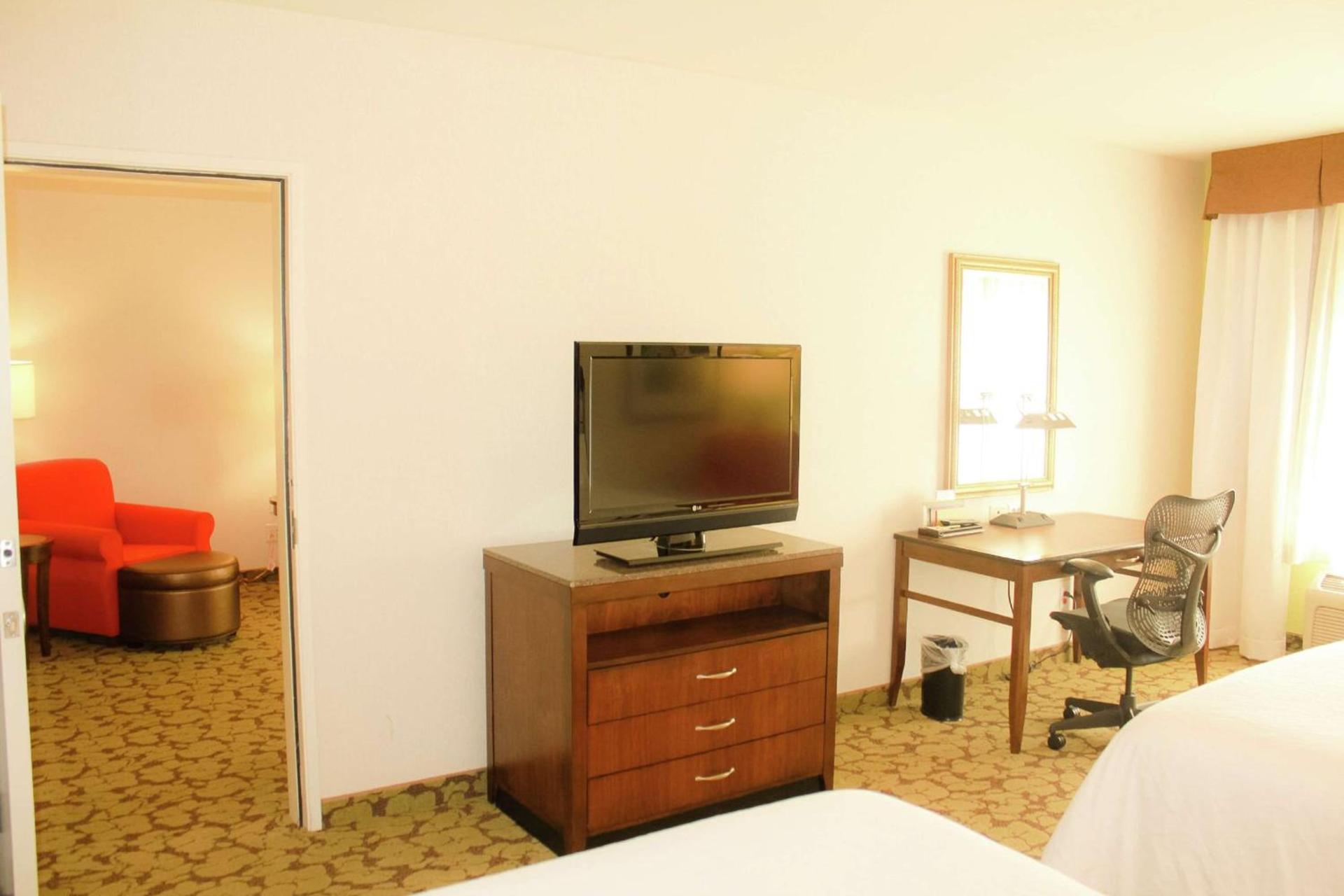 Hilton Garden Inn Redding photo 22