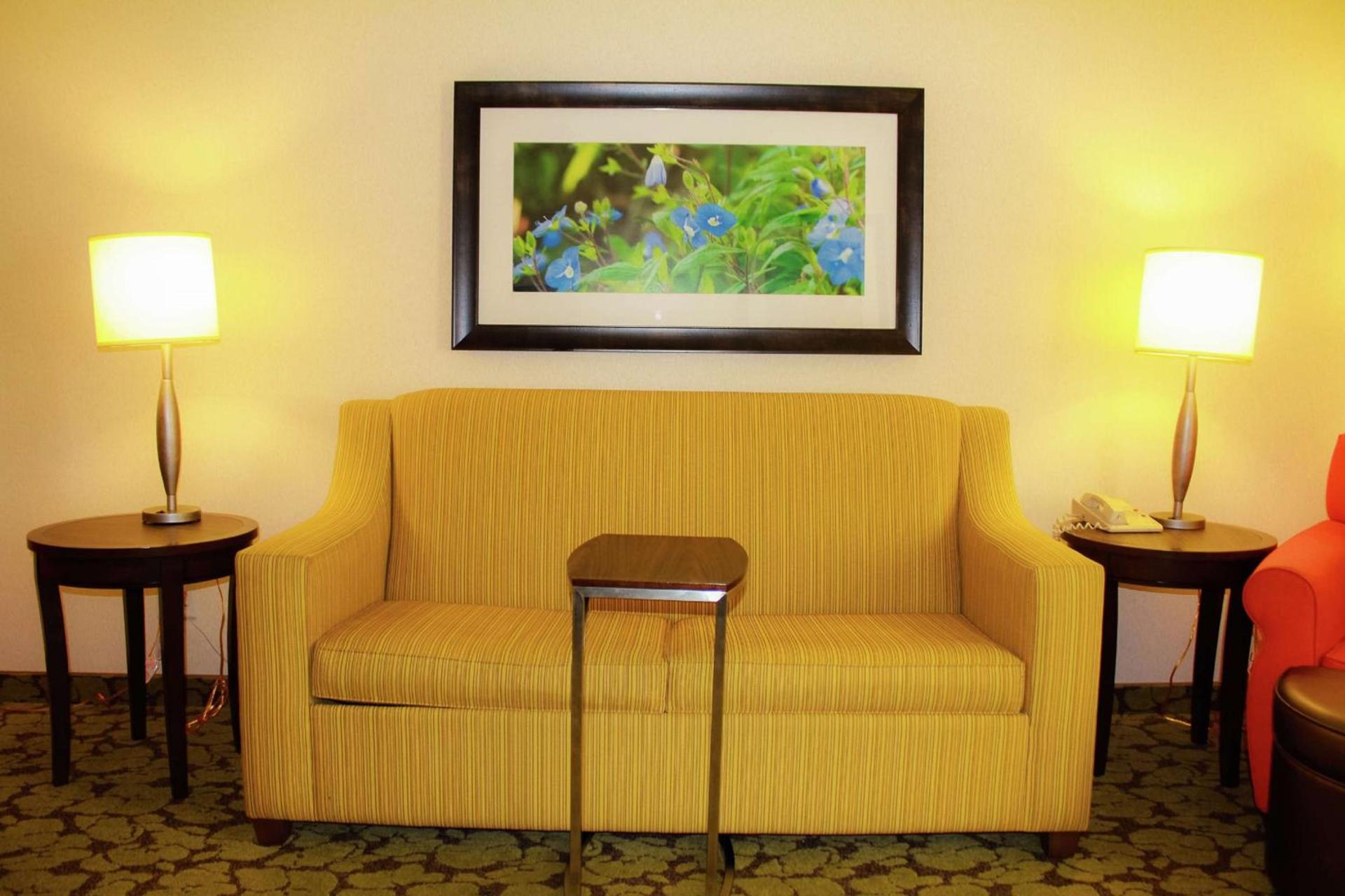Hilton Garden Inn Redding photo 24