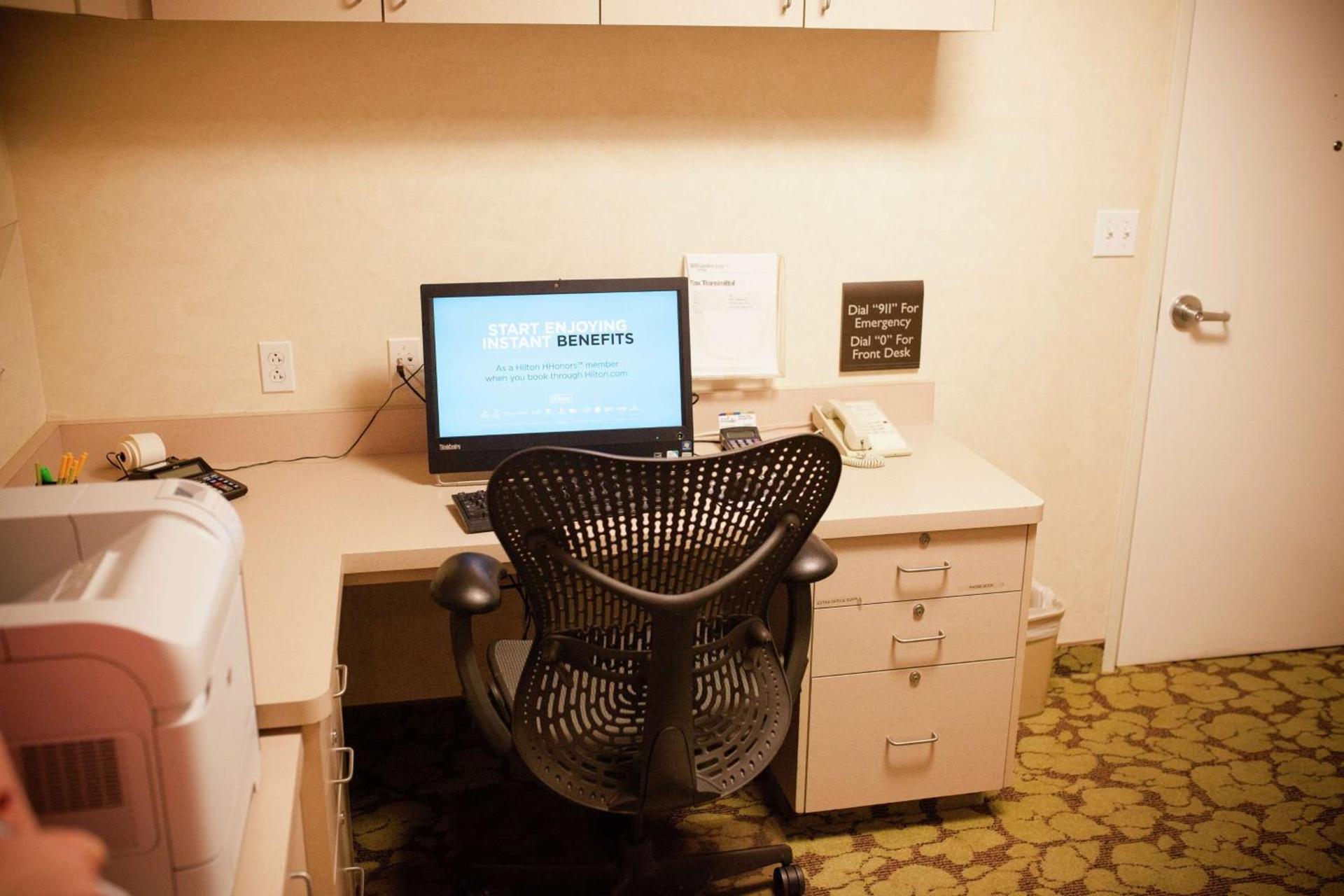 Hilton Garden Inn Redding photo 41