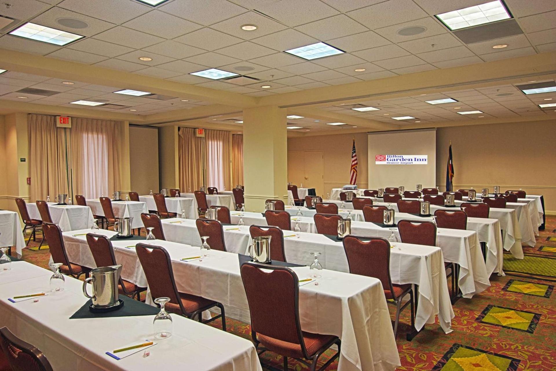Hilton Garden Inn Denver Airport photo 2