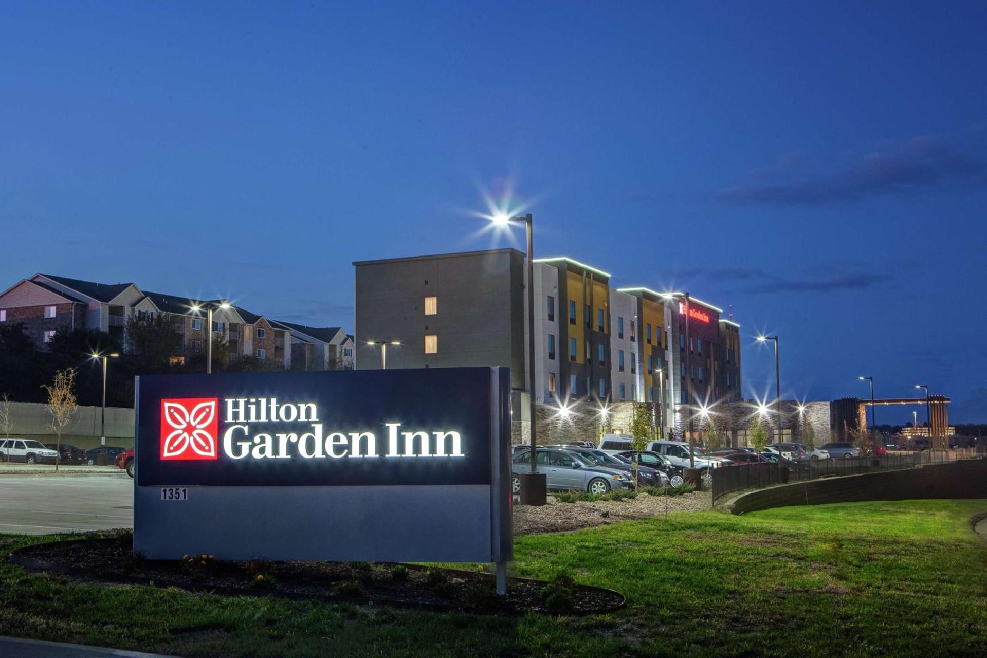 Hilton Garden Inn Topeka photo 5