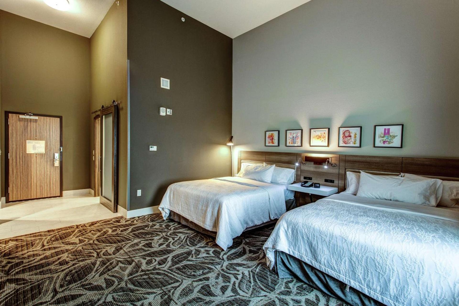 Hilton Garden Inn Topeka photo 20