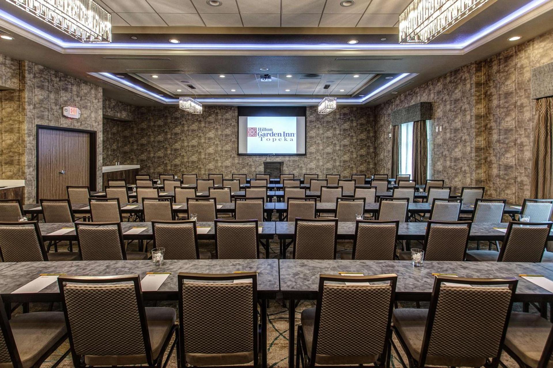 Hilton Garden Inn Topeka photo 24