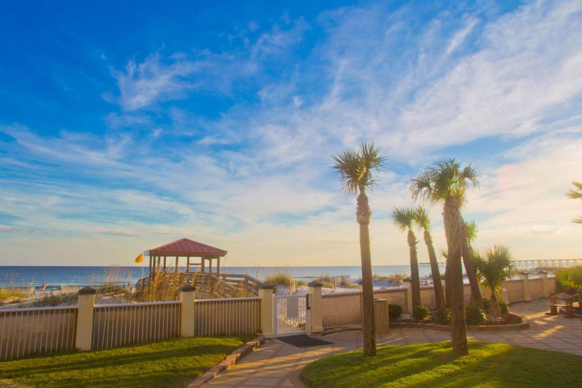 Hilton Pensacola Beach photo 2