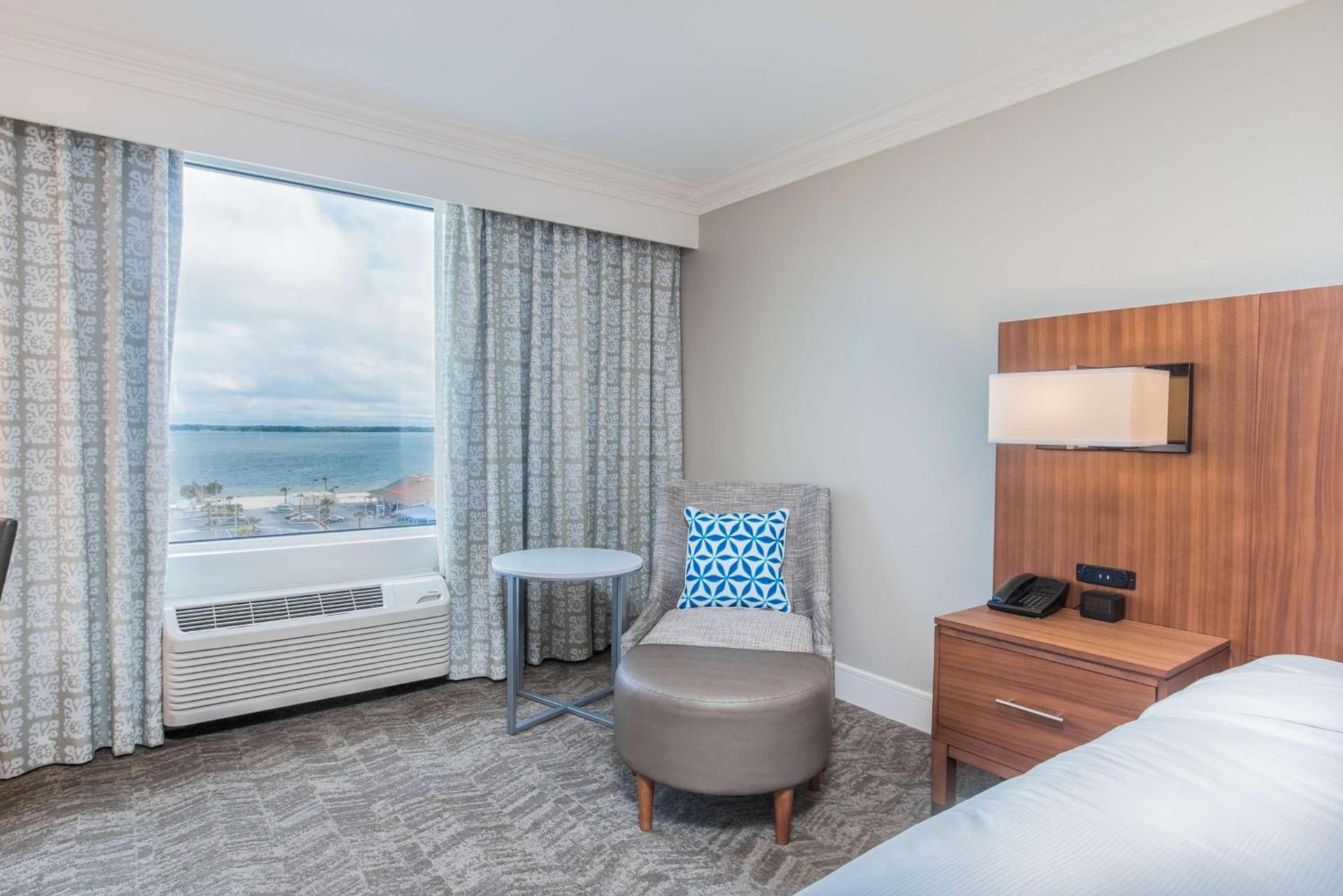 Hilton Pensacola Beach photo 40