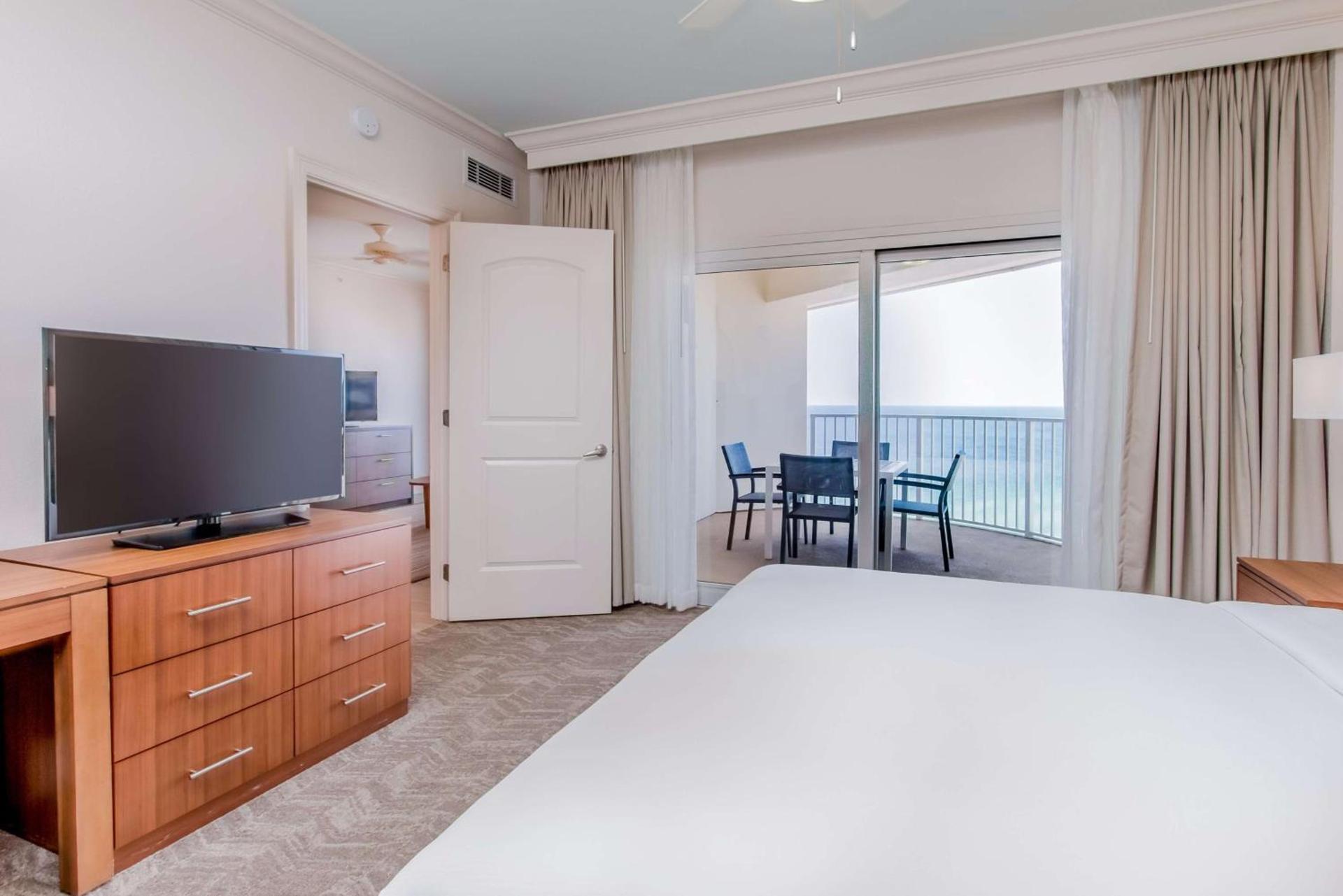 Hilton Pensacola Beach photo 54