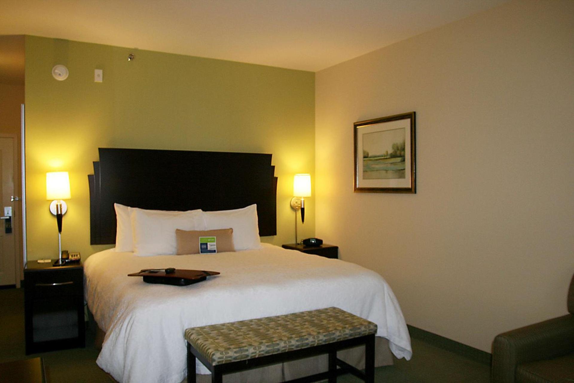 Hampton Inn Alpine photo 26