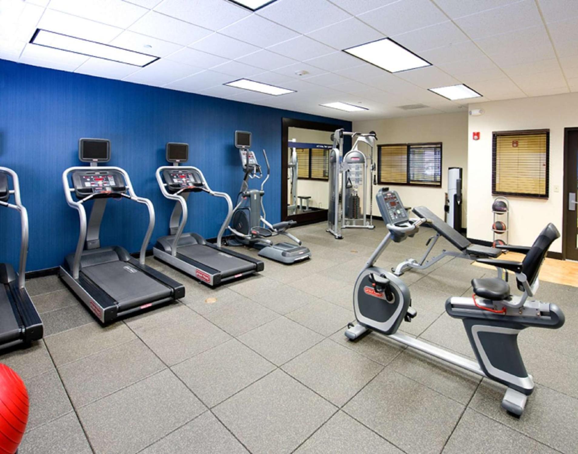 Hampton Inn Schenectady Downtown photo 11
