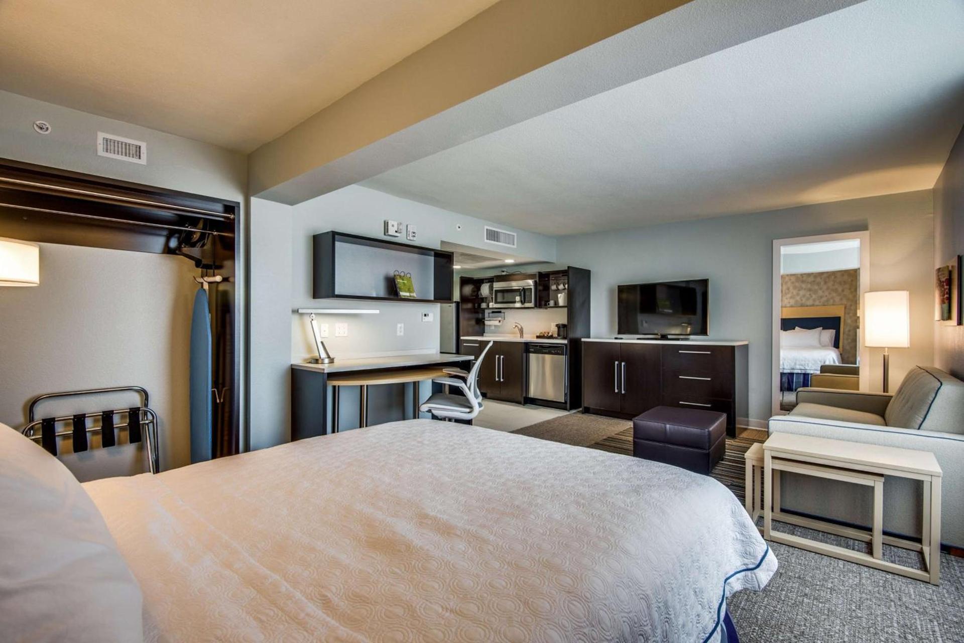 Home2 Suites by Hilton DFW Airport South Irving photo 17