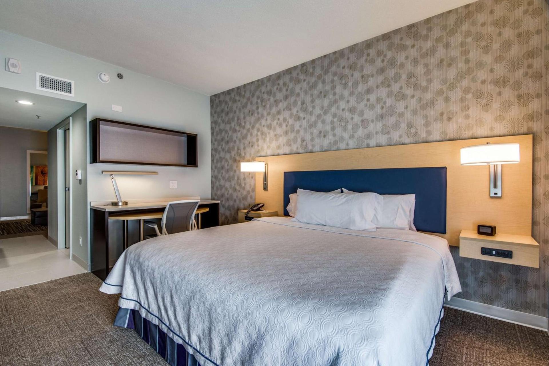 Home2 Suites by Hilton DFW Airport South Irving photo 26