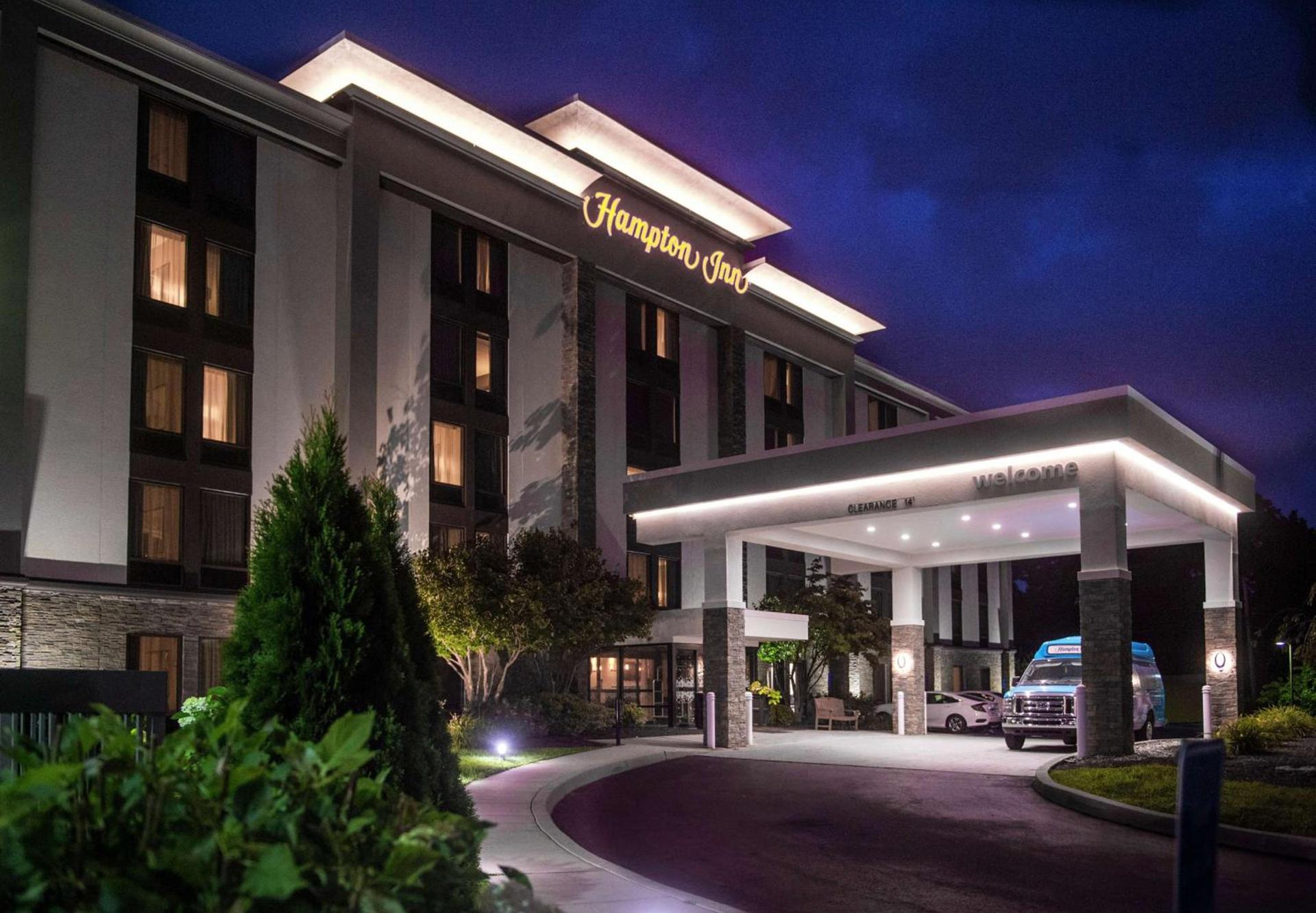 Hampton Inn Philadelphia-Great Valley photo 1