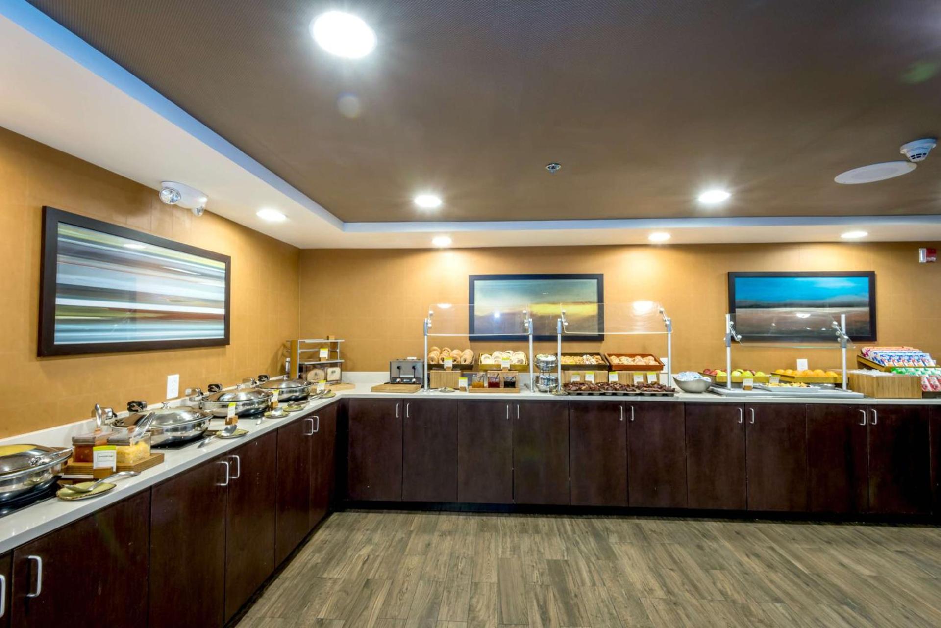 DoubleTree by Hilton Montgomery Downtown photo 15