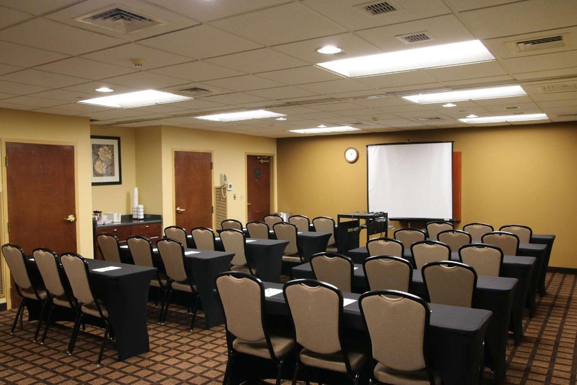 Hampton Inn Philadelphia-Great Valley photo 41