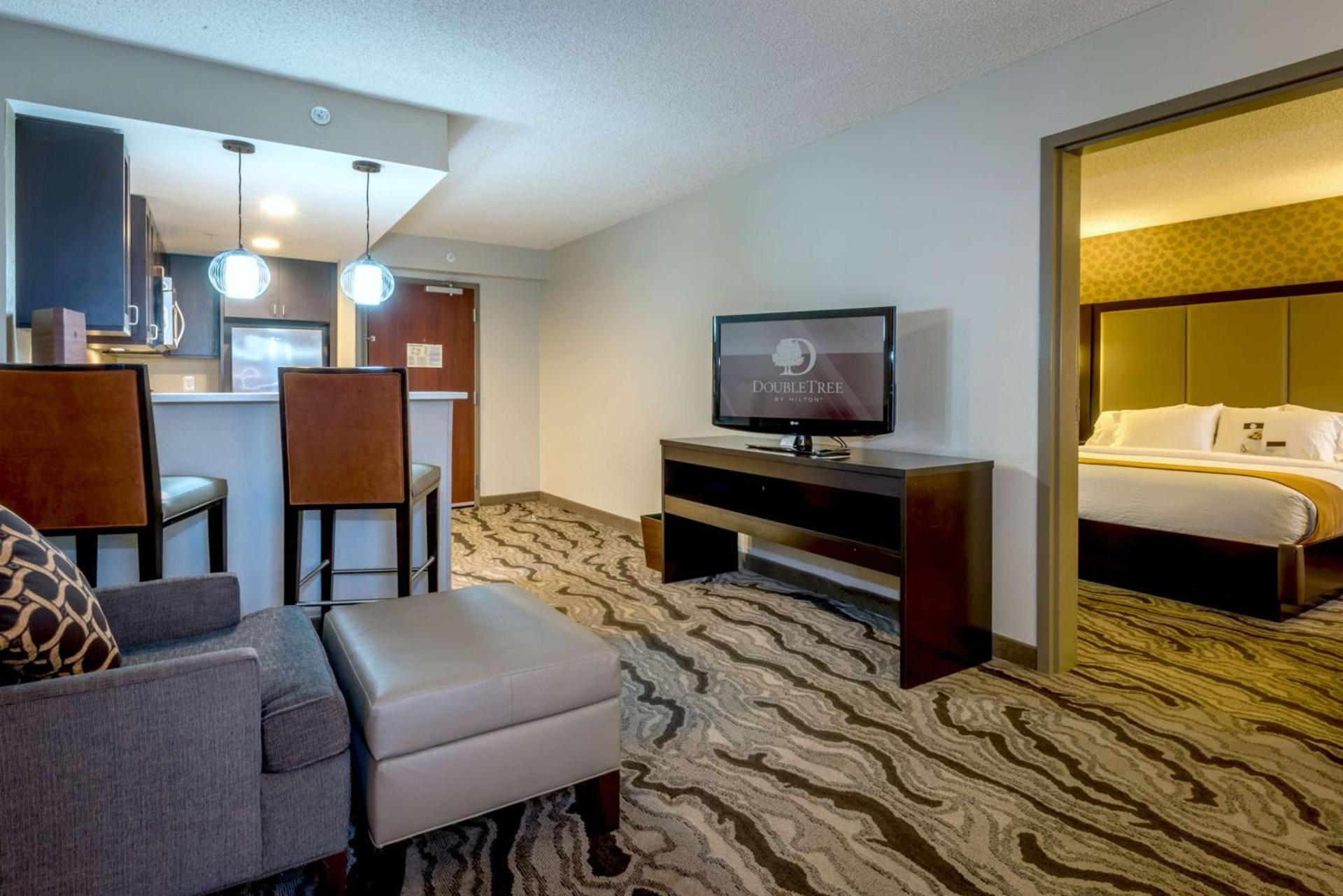 DoubleTree by Hilton Montgomery Downtown photo 45