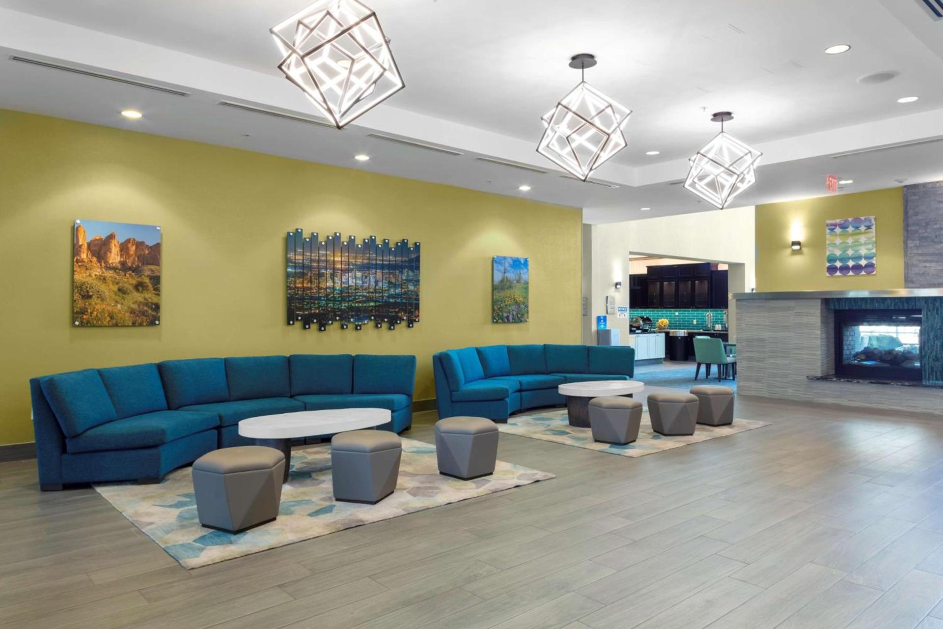 Homewood Suites by Hilton Phoenix Airport South photo 3