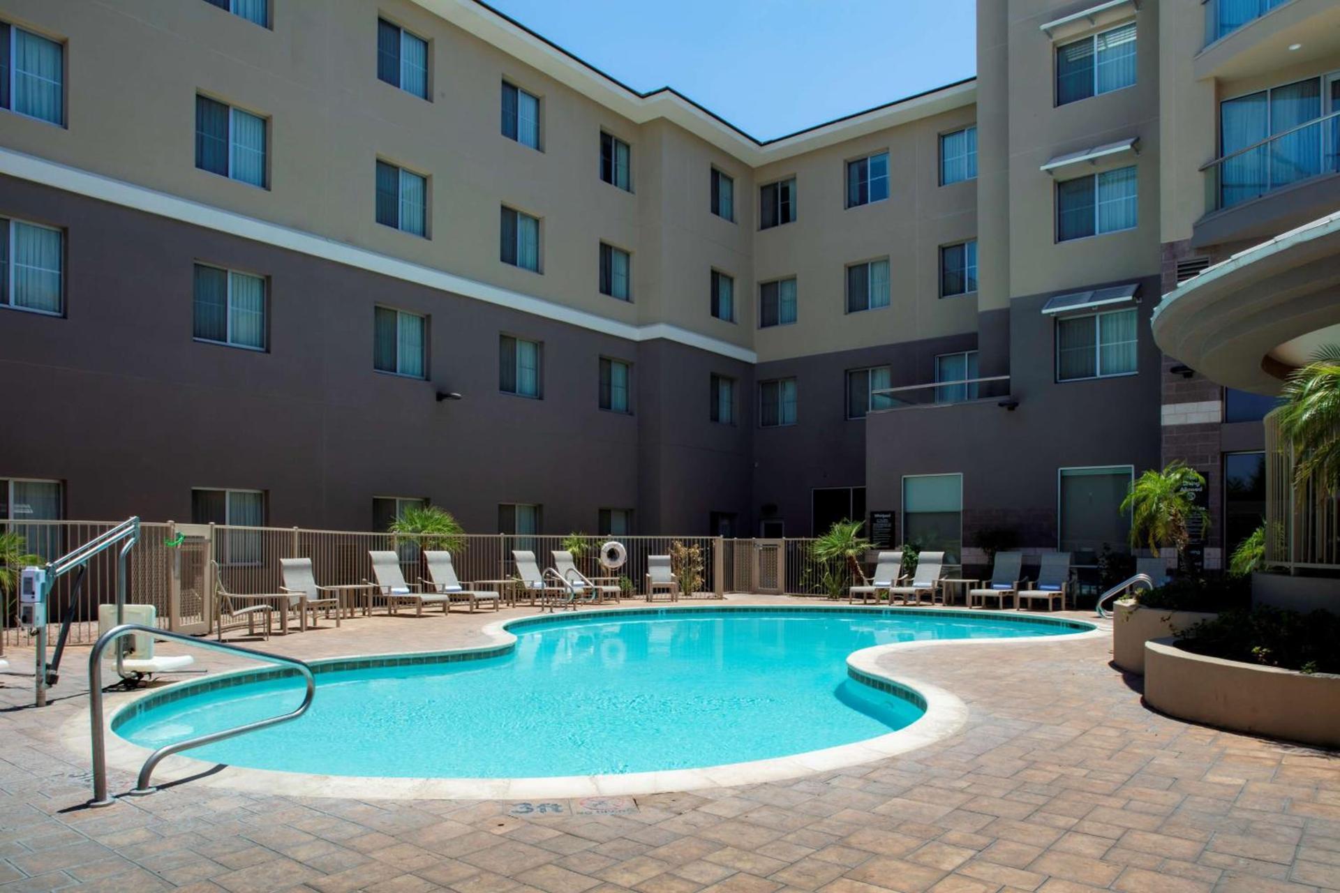 Homewood Suites by Hilton Phoenix Airport South photo 7