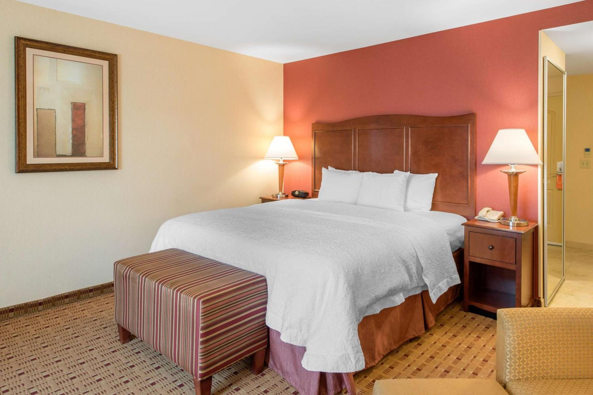 Hampton Inn & Suites Arcata photo 16