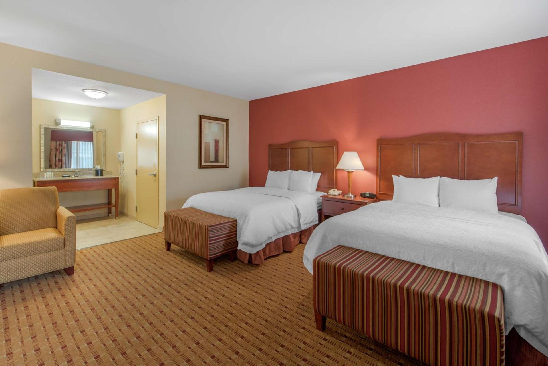 Hampton Inn & Suites Arcata photo 17