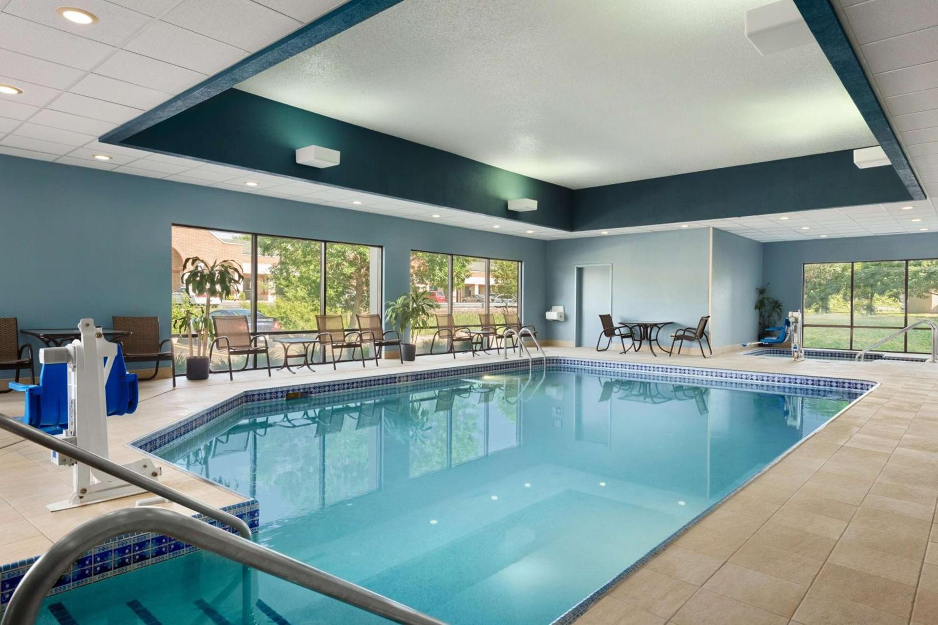 Hampton Inn Wausau photo 7