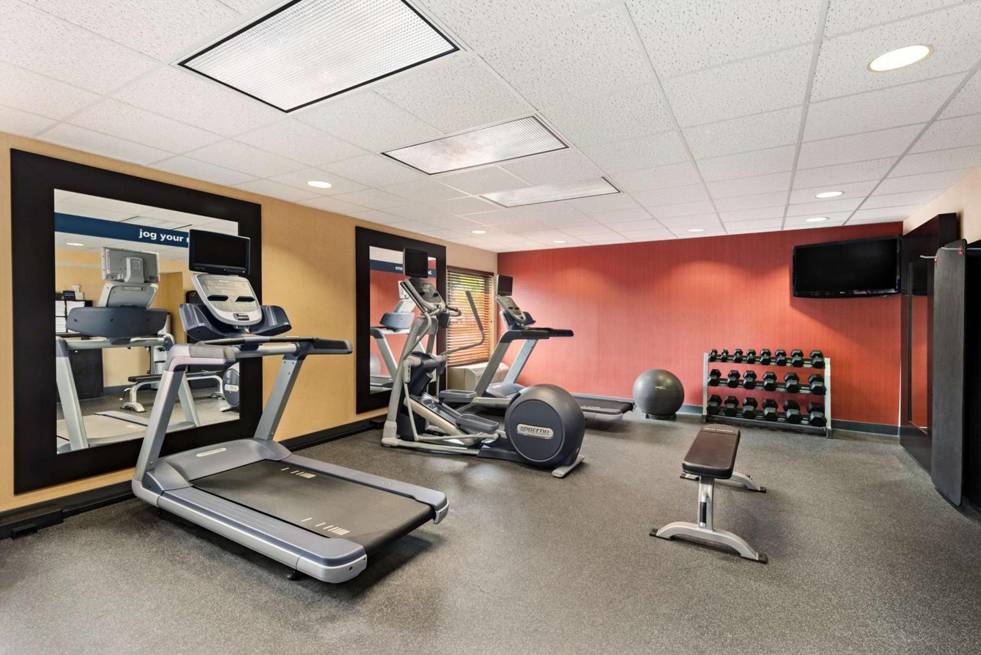 Hampton Inn Wausau photo 10