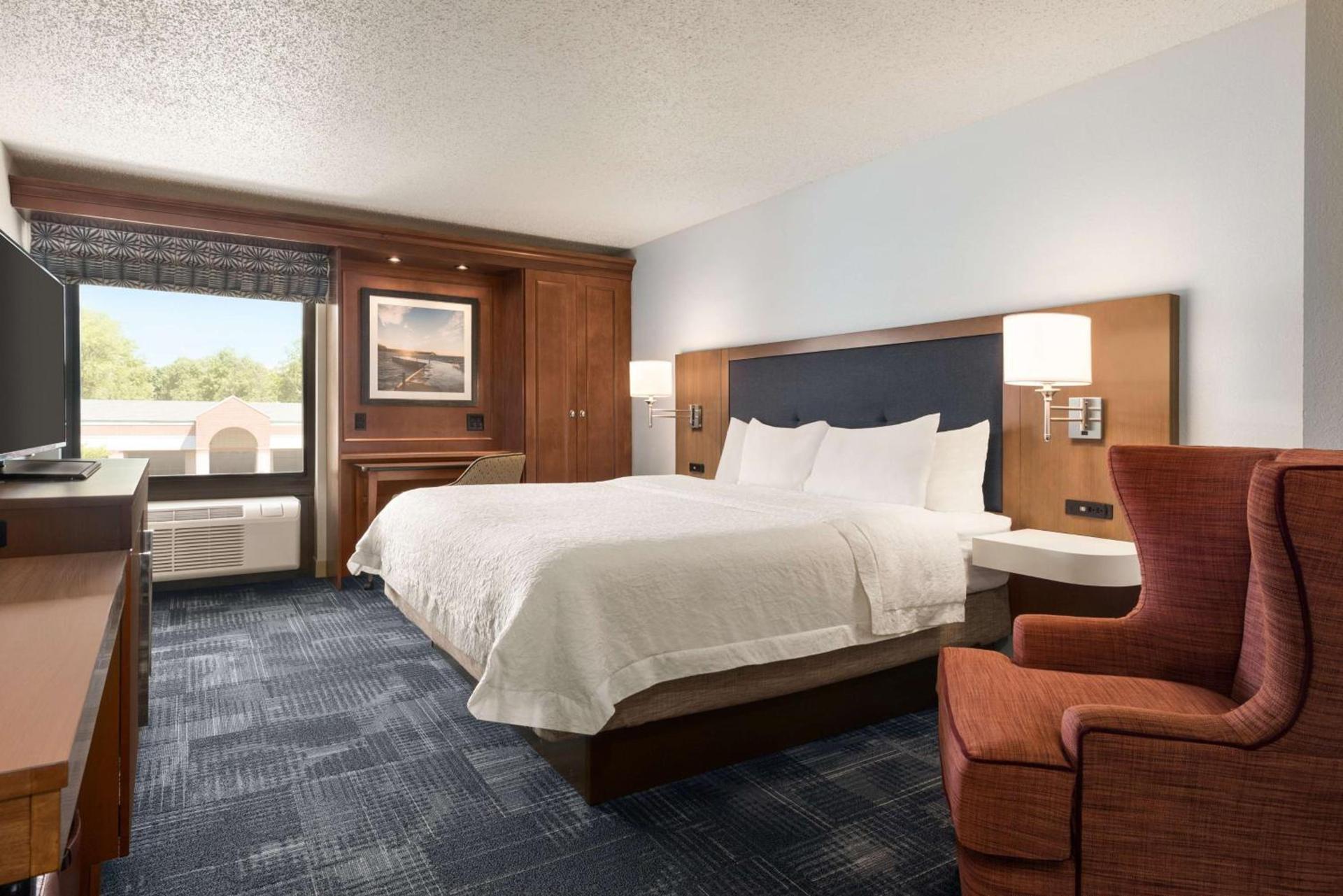 Hampton Inn Wausau photo 17