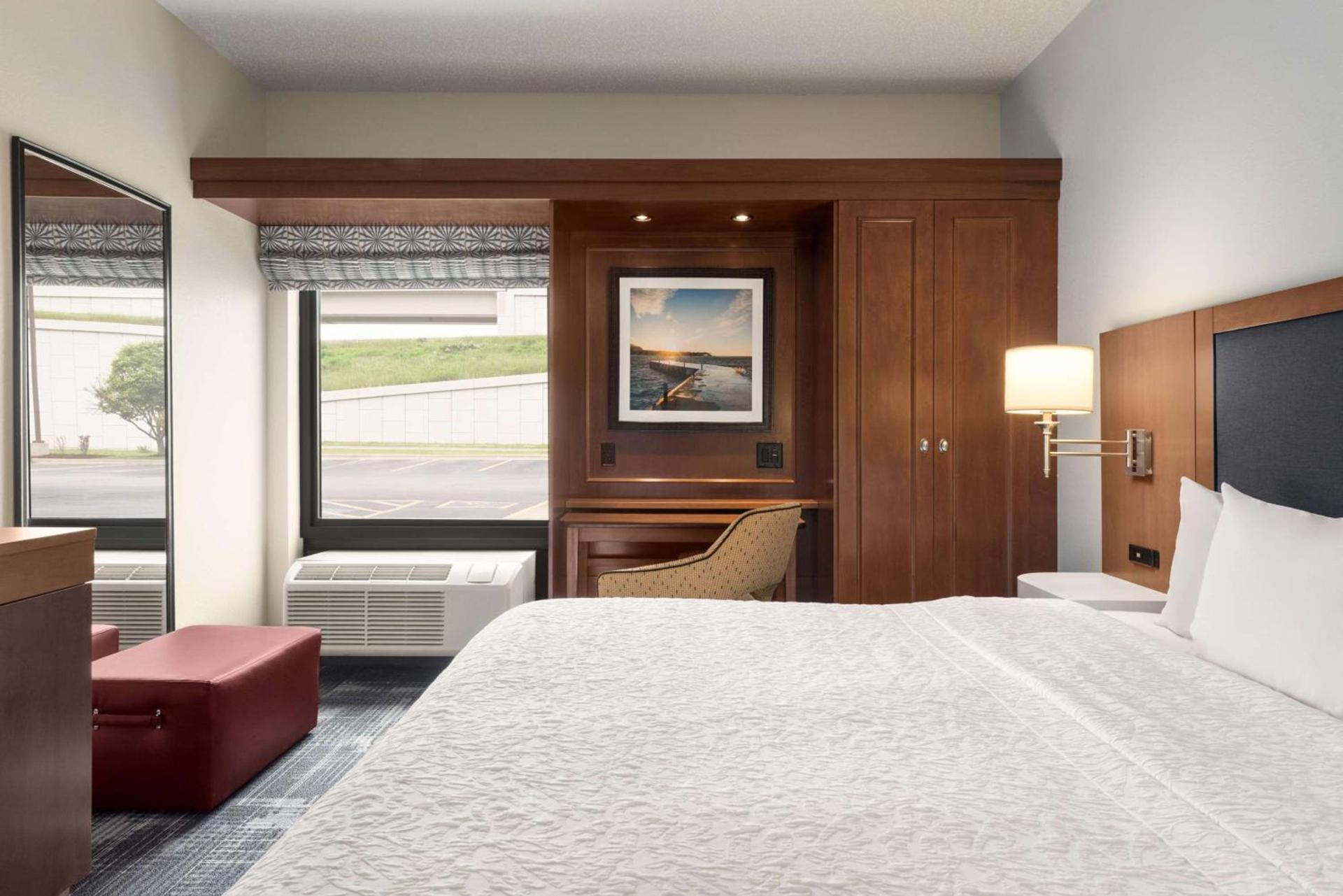 Hampton Inn Wausau photo 22