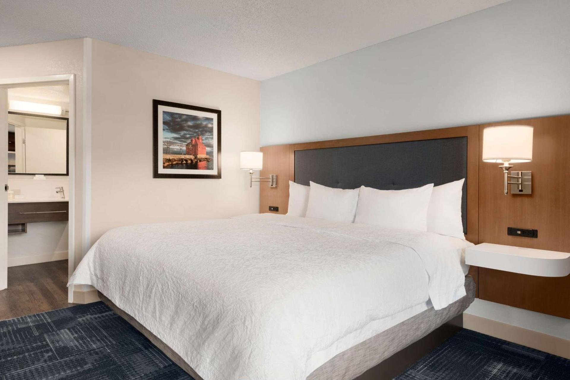 Hampton Inn Wausau photo 33