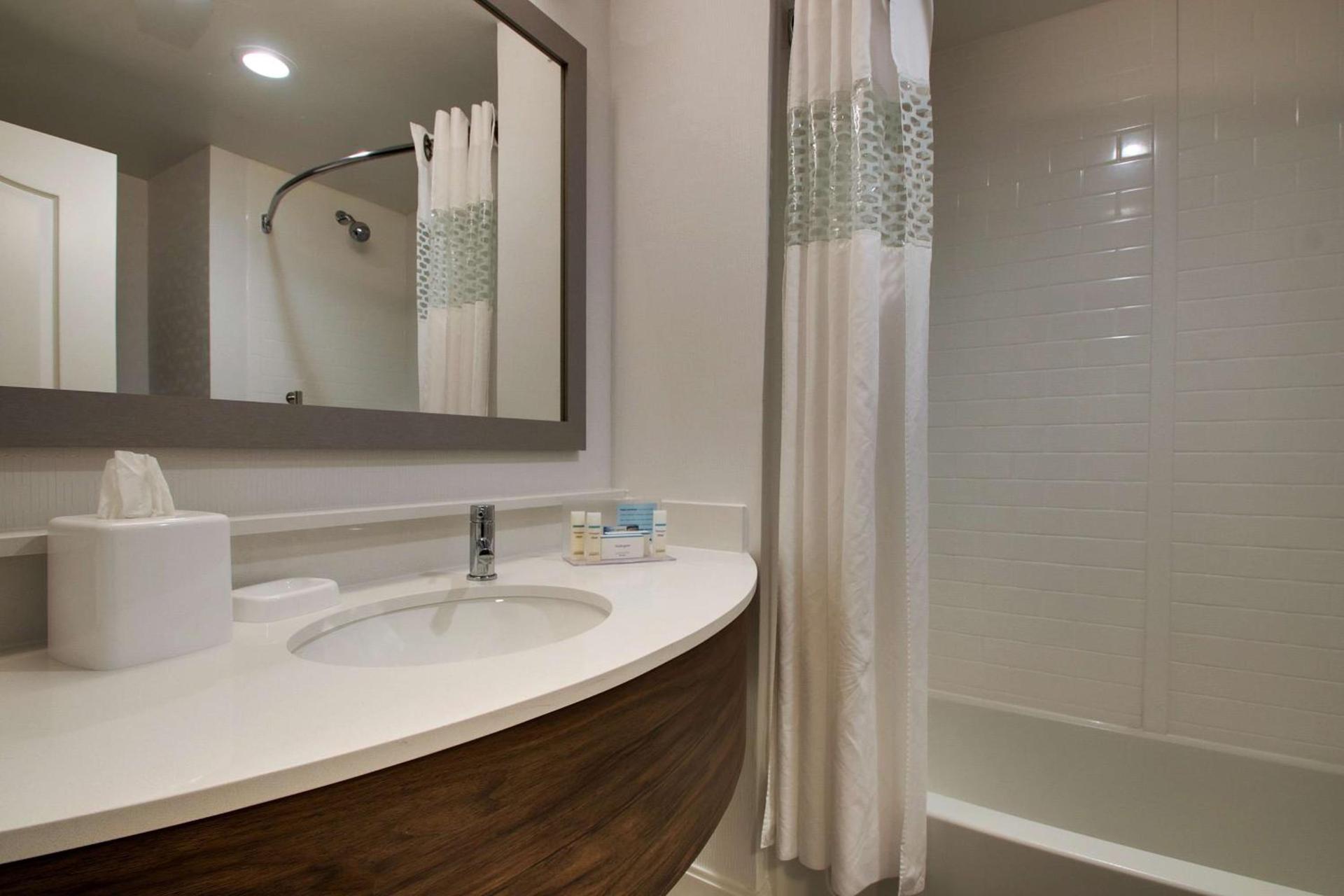 Hampton Inn & Suites Chicago/Aurora photo 22