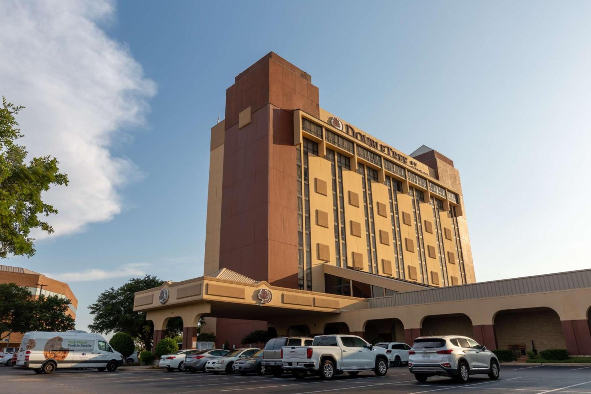 DoubleTree by Hilton Dallas/Richardson photo 9