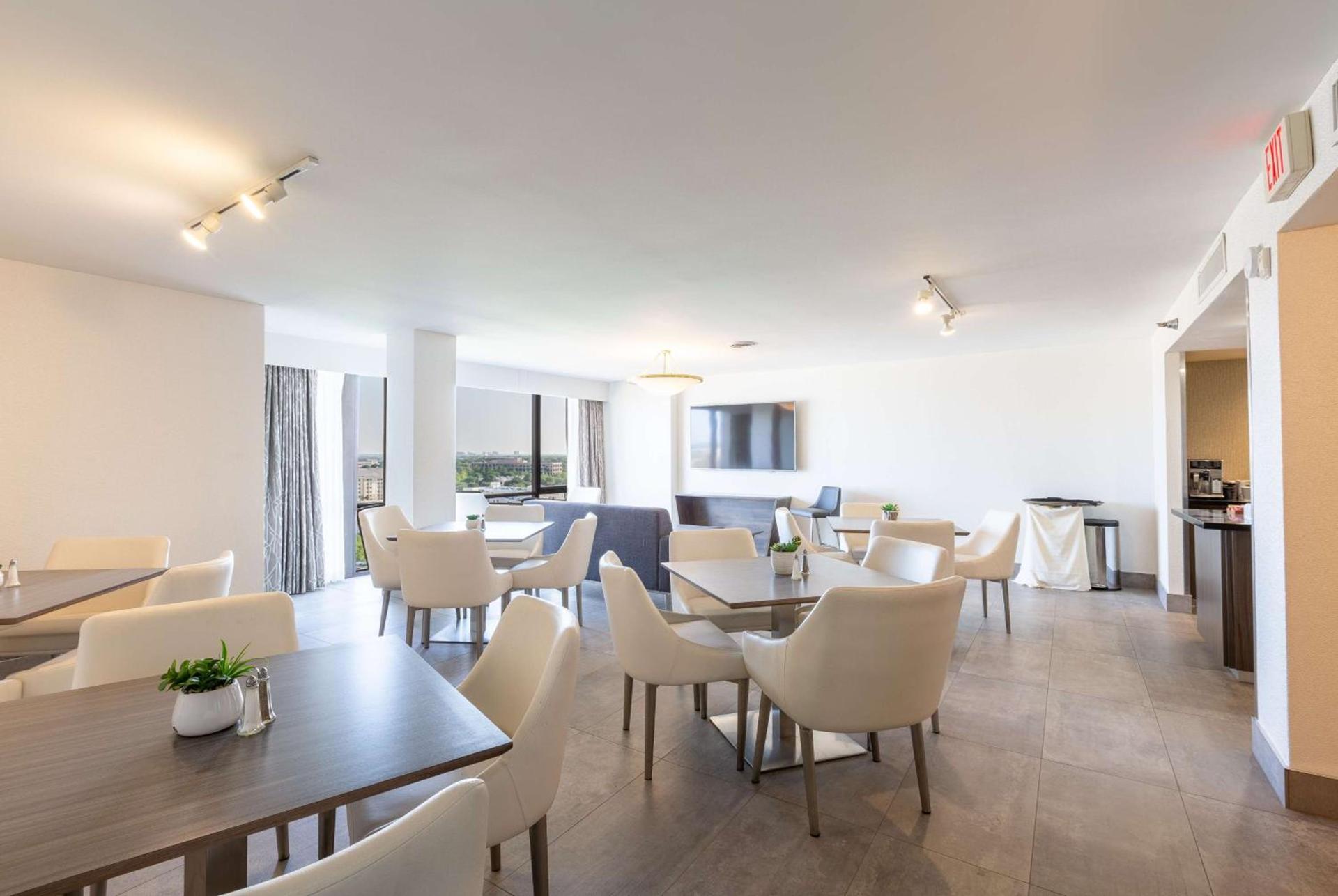 DoubleTree by Hilton Dallas/Richardson photo 18