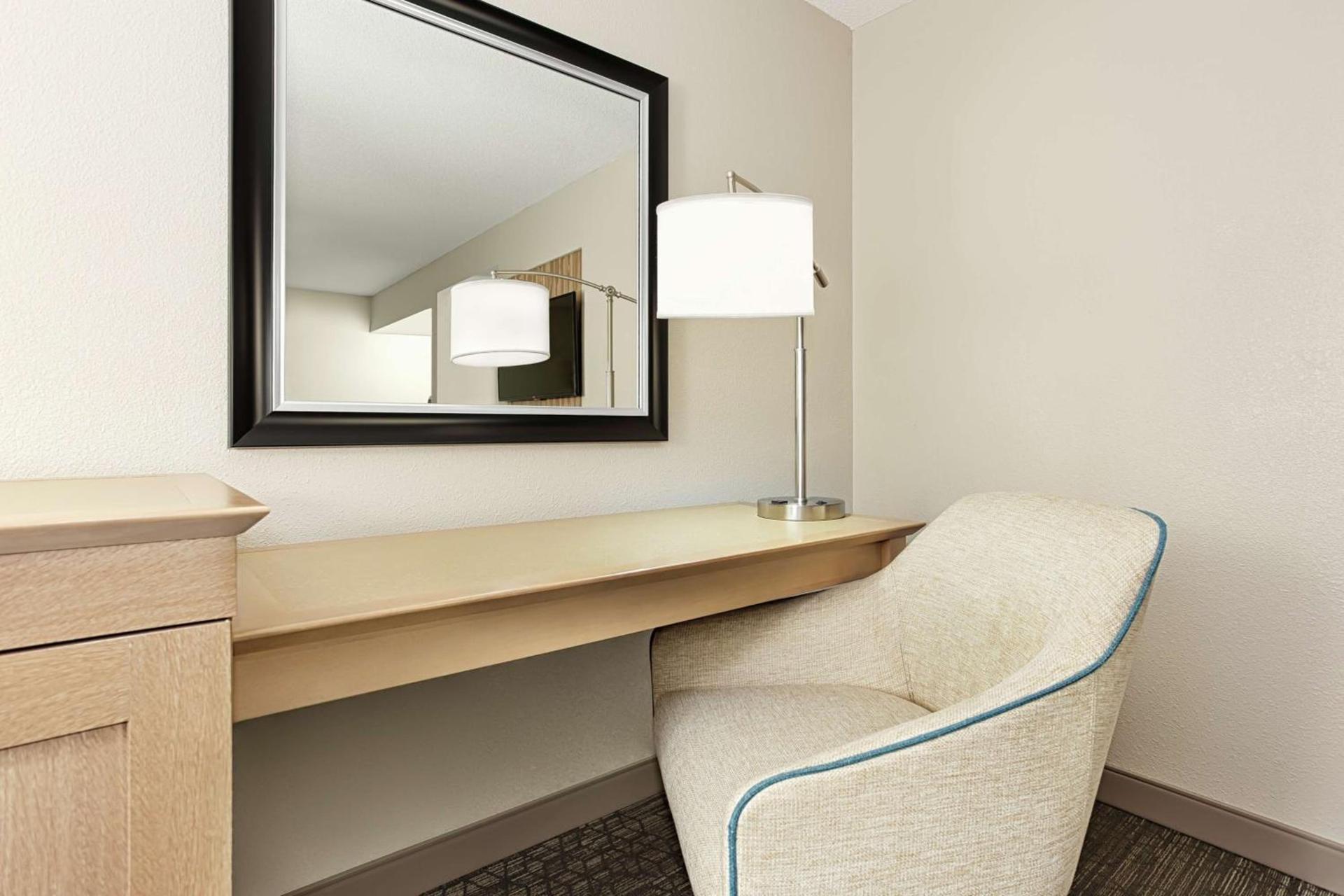 Hampton Inn Georgetown-Marina photo 14