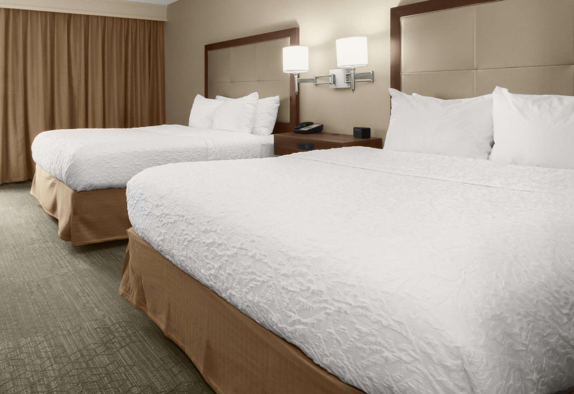 Hampton Inn Georgetown-Marina photo 19