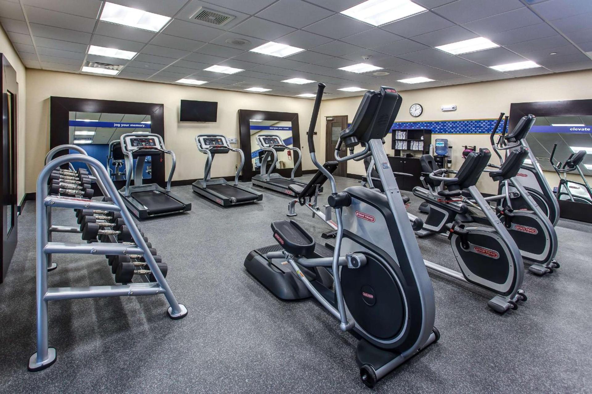 Hampton Inn & Suites-Wichita/Airport, KS photo 13