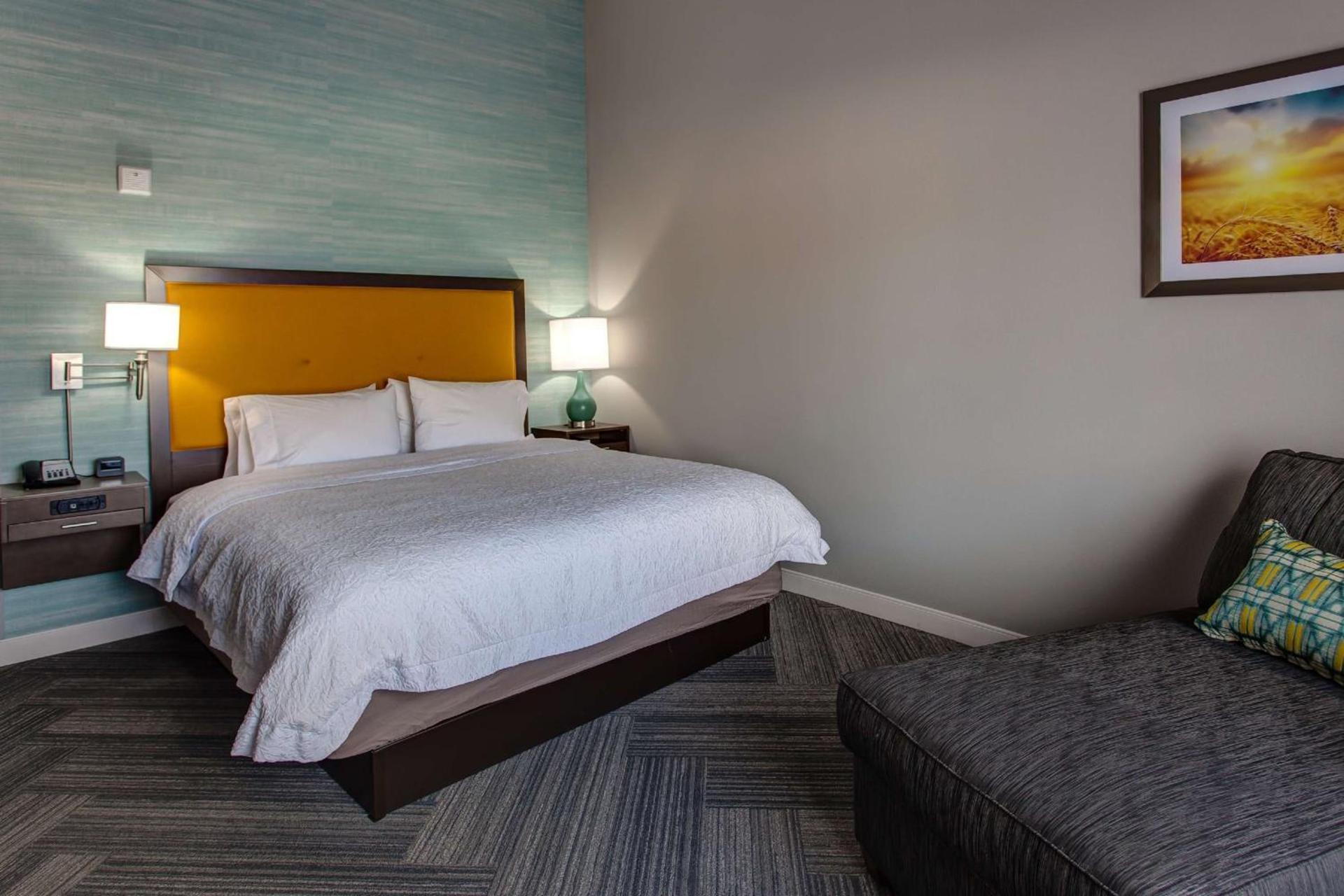 Hampton Inn & Suites-Wichita/Airport, KS photo 14
