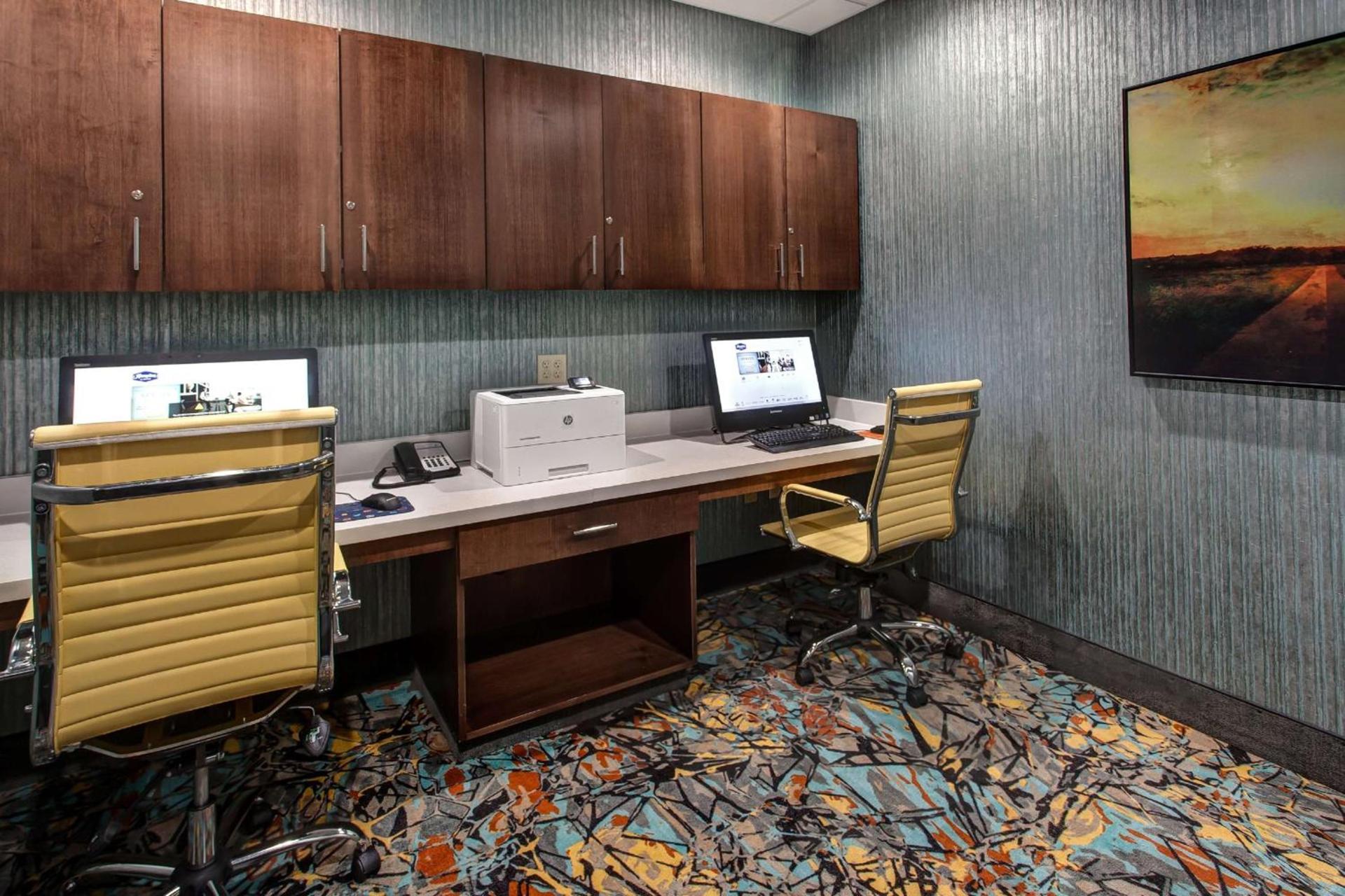 Hampton Inn & Suites-Wichita/Airport, KS photo 24